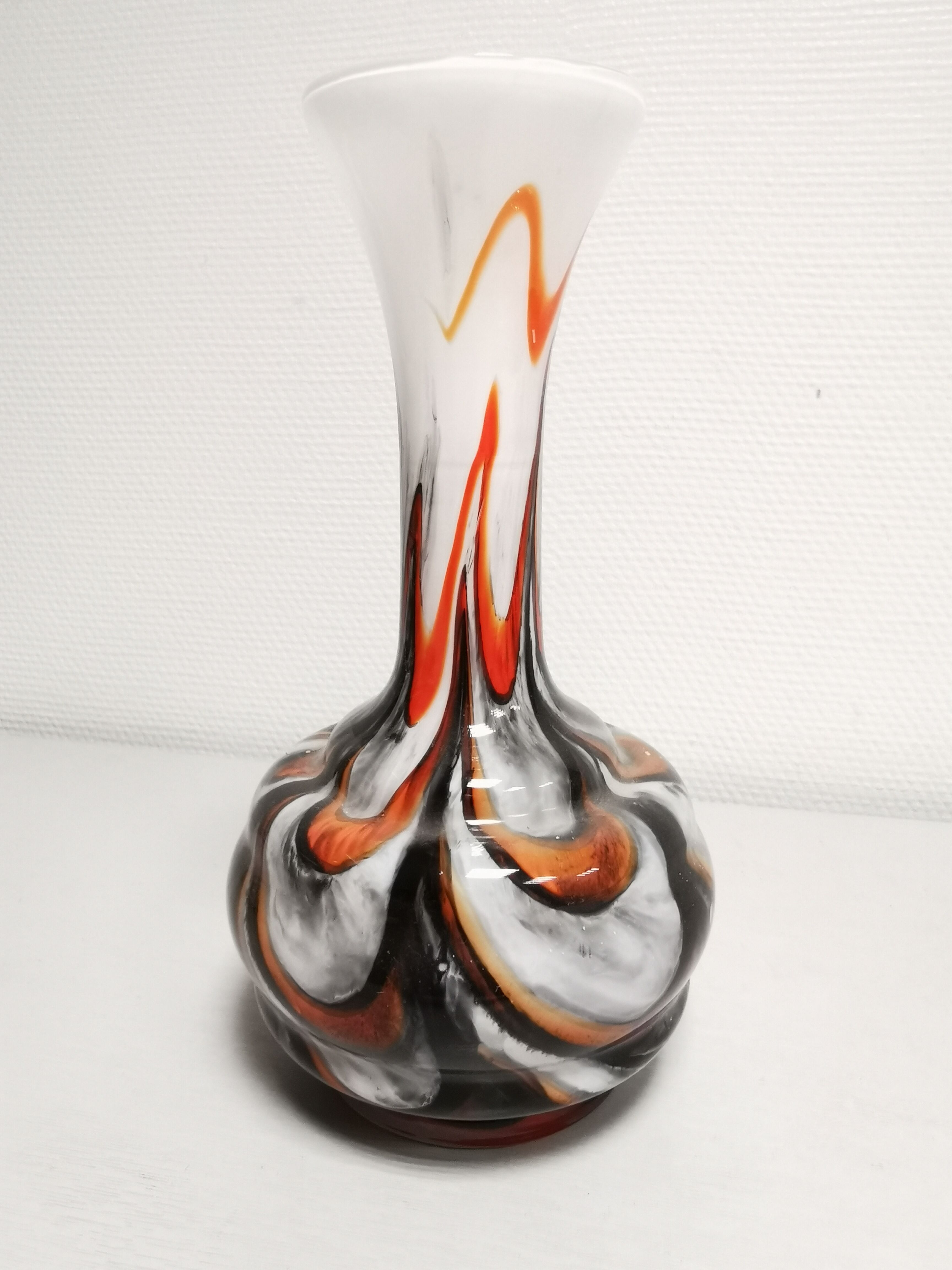 Vintage vase in polychrome blown glass