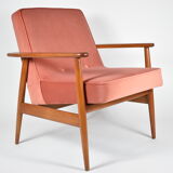 Pink velvet armchair, designer M. Zielinski, 1960s, Poland