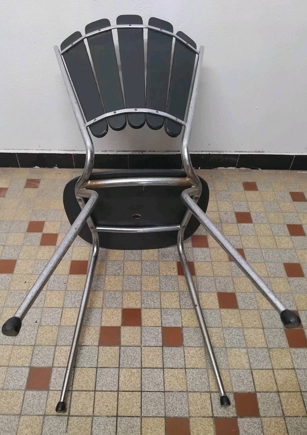 Vintage 50s/60s Marguerite Leatherette Chair