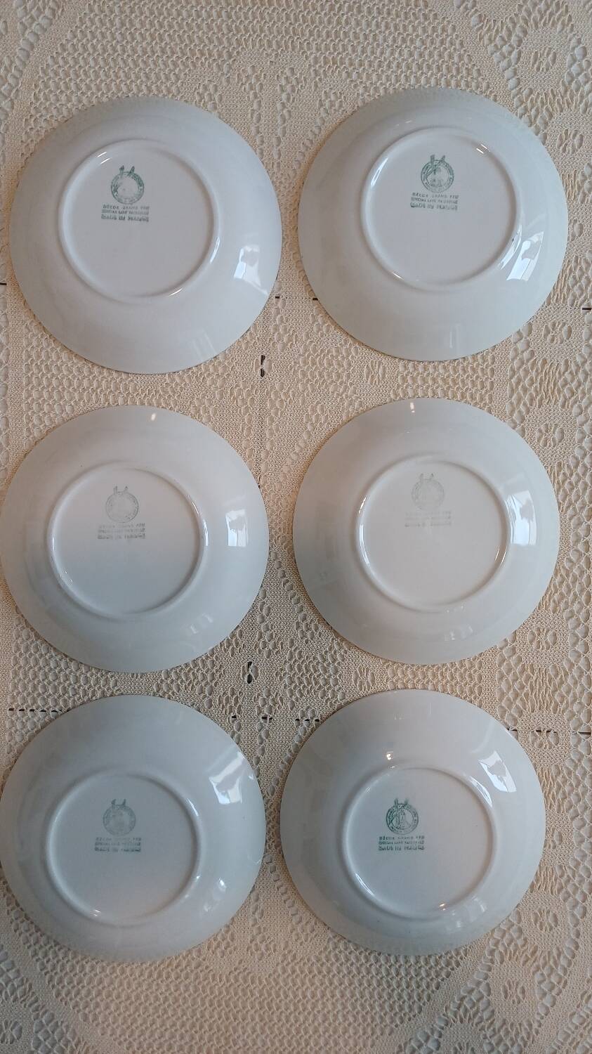 Set of 6 Moulins des Loups soup plates