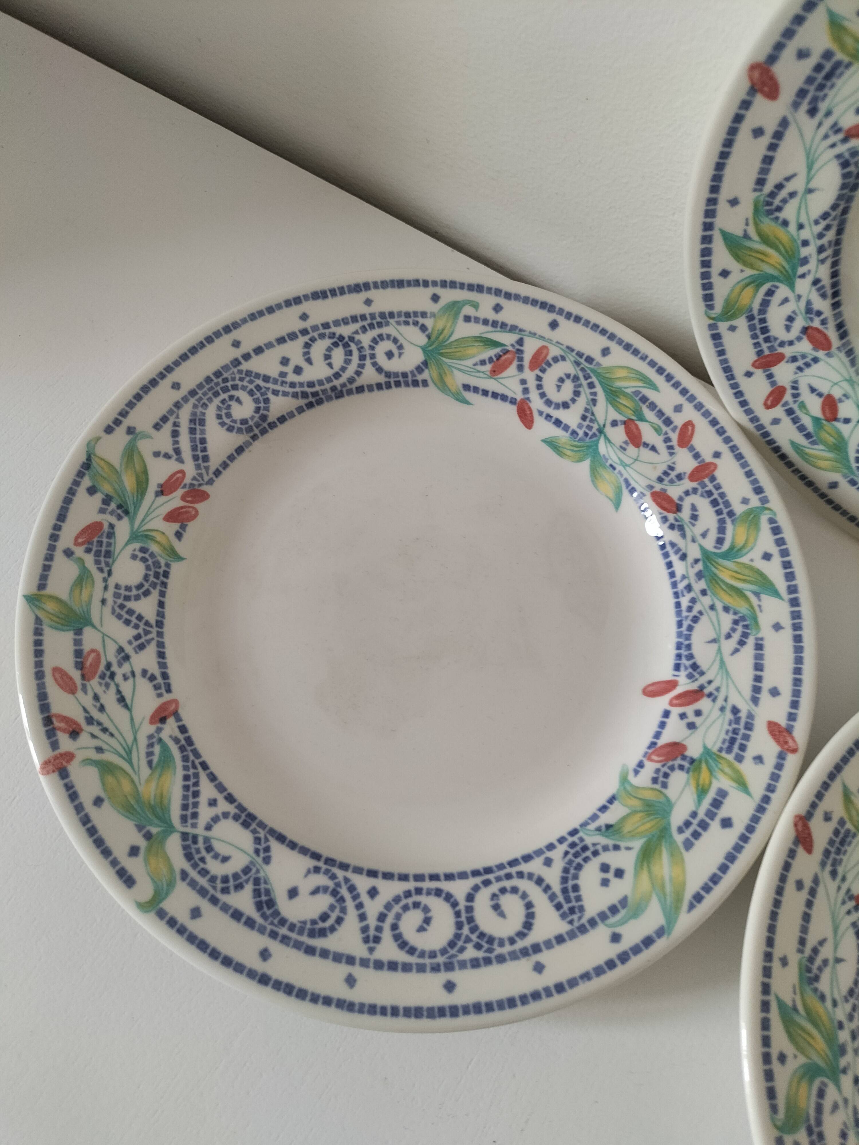 3 plates Churchill England mosaic and floral design