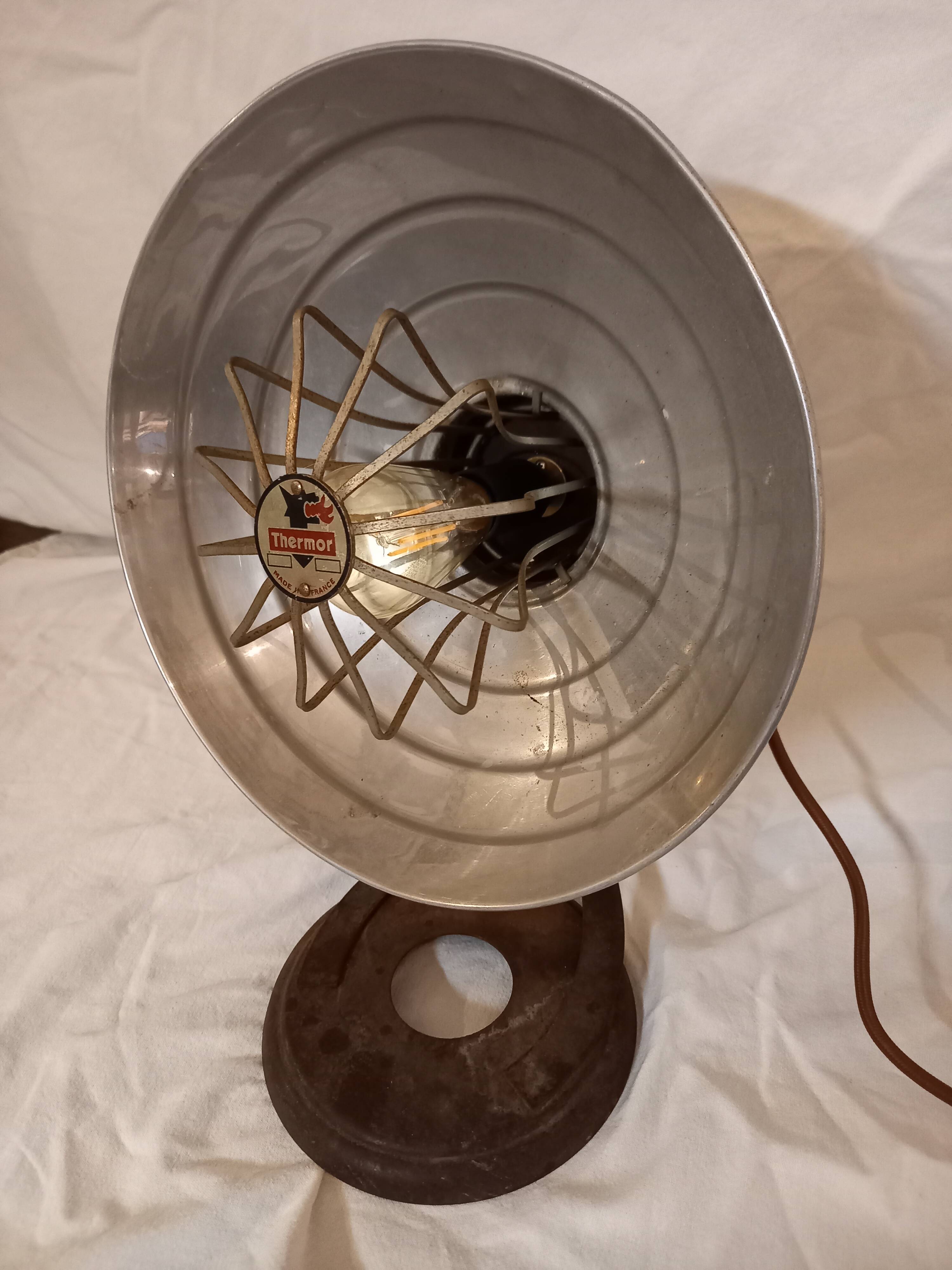 Industrial lamp, Thermor heater, 1950s, fully equipped.