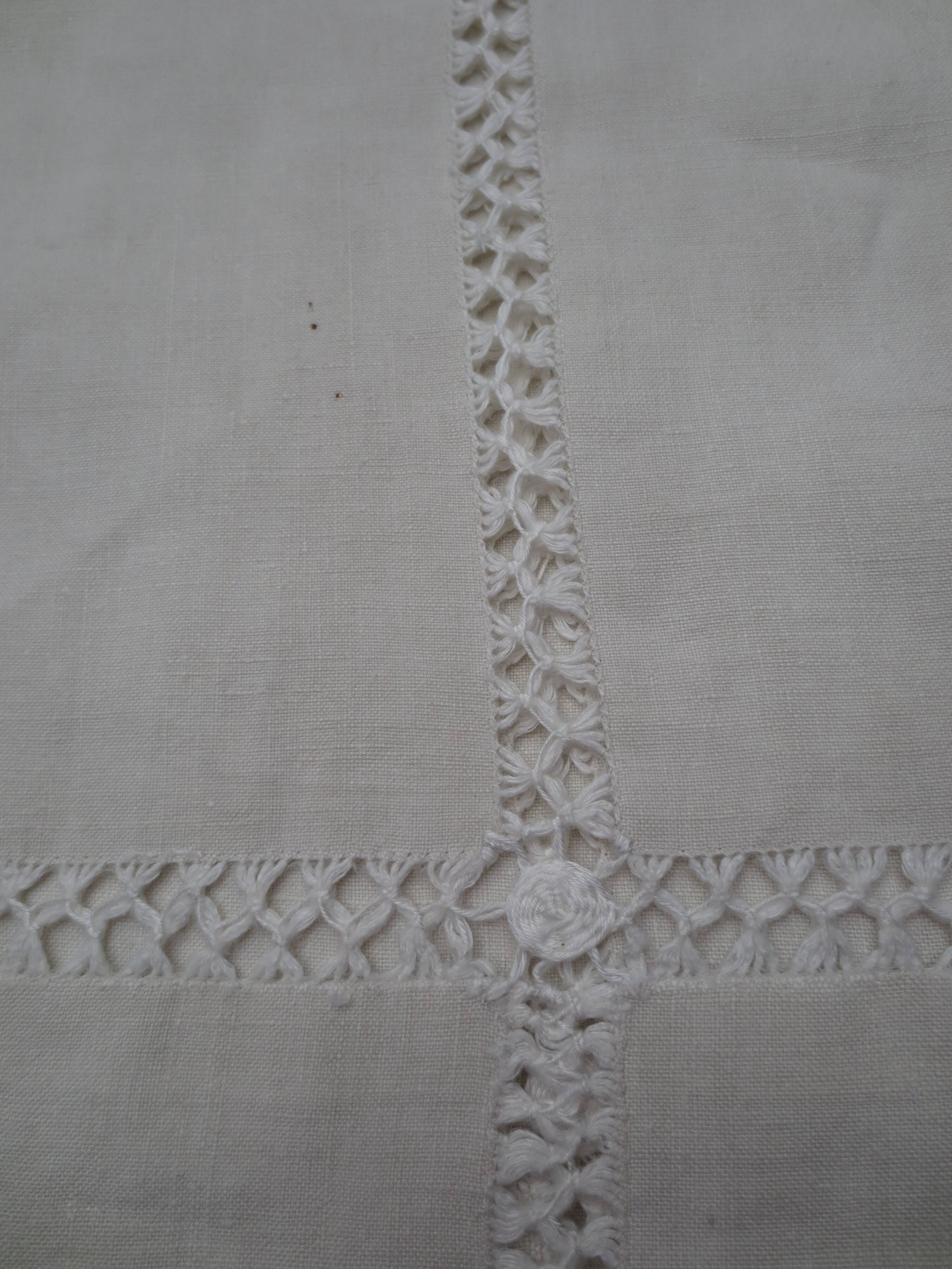 Handmade linen sheet on 3 sides