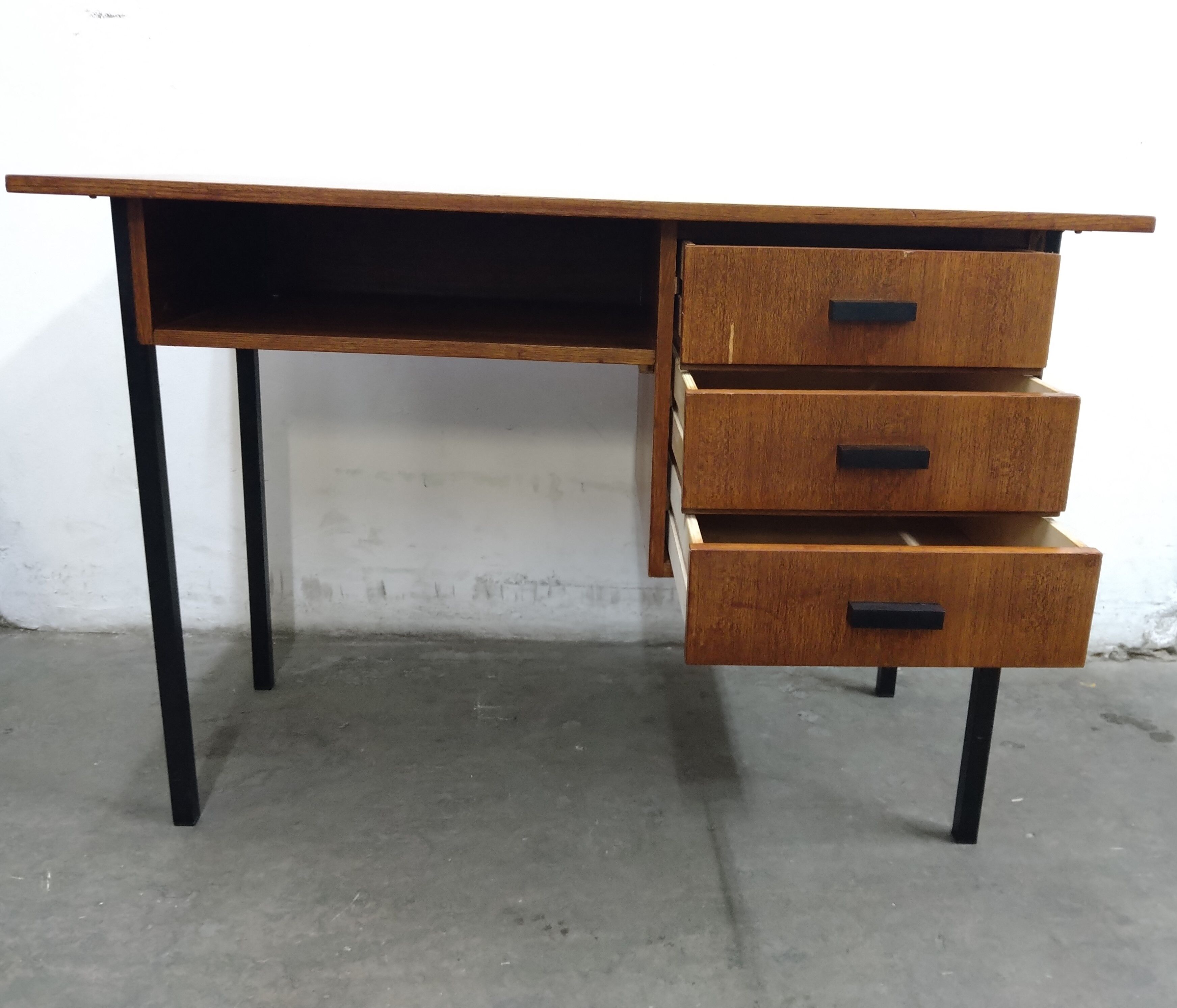 Scandinavian agency vintage