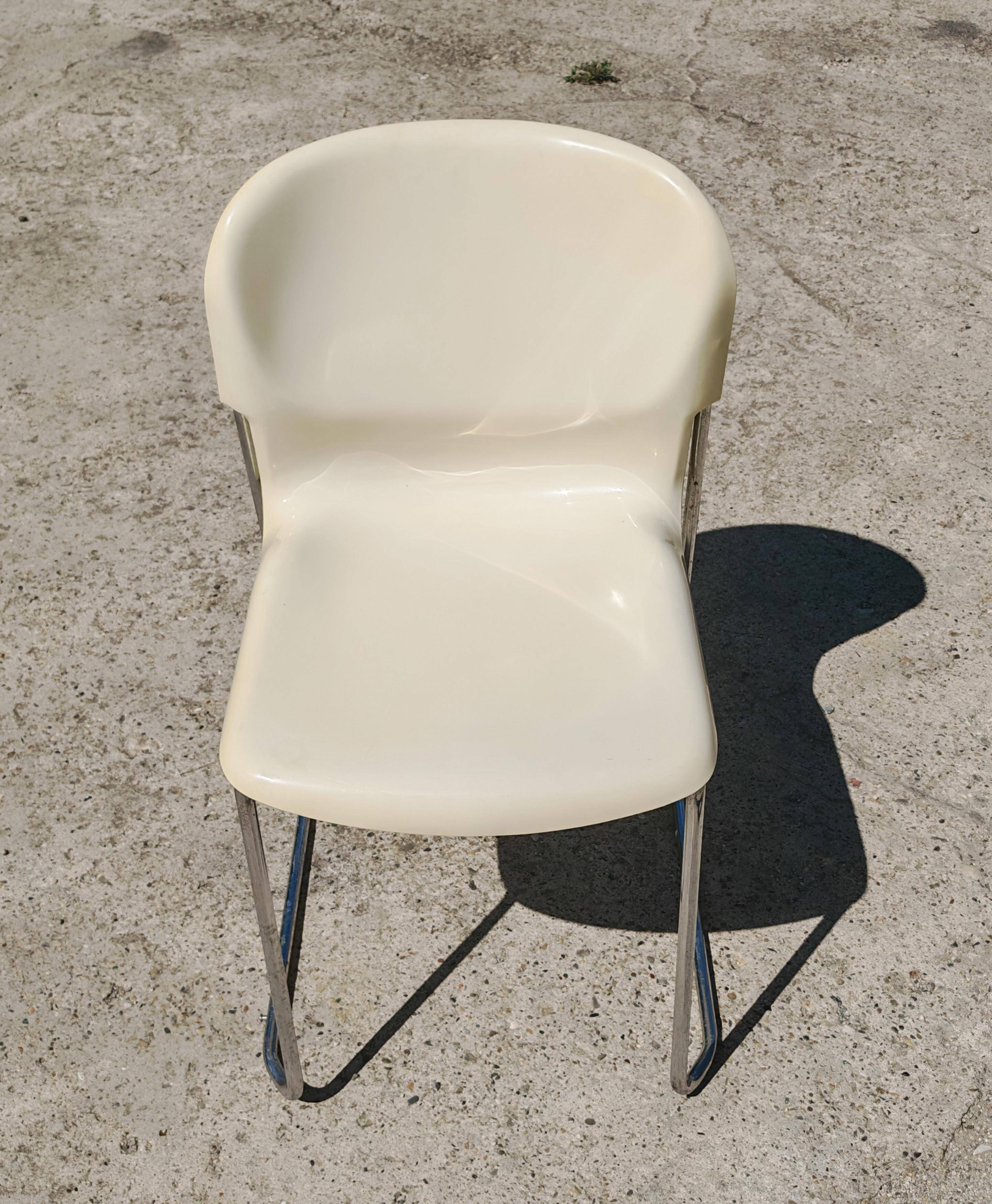 Stackable suspended chair Space Age model SM400 K by Gerd Lange