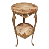 Selette metal and onyx