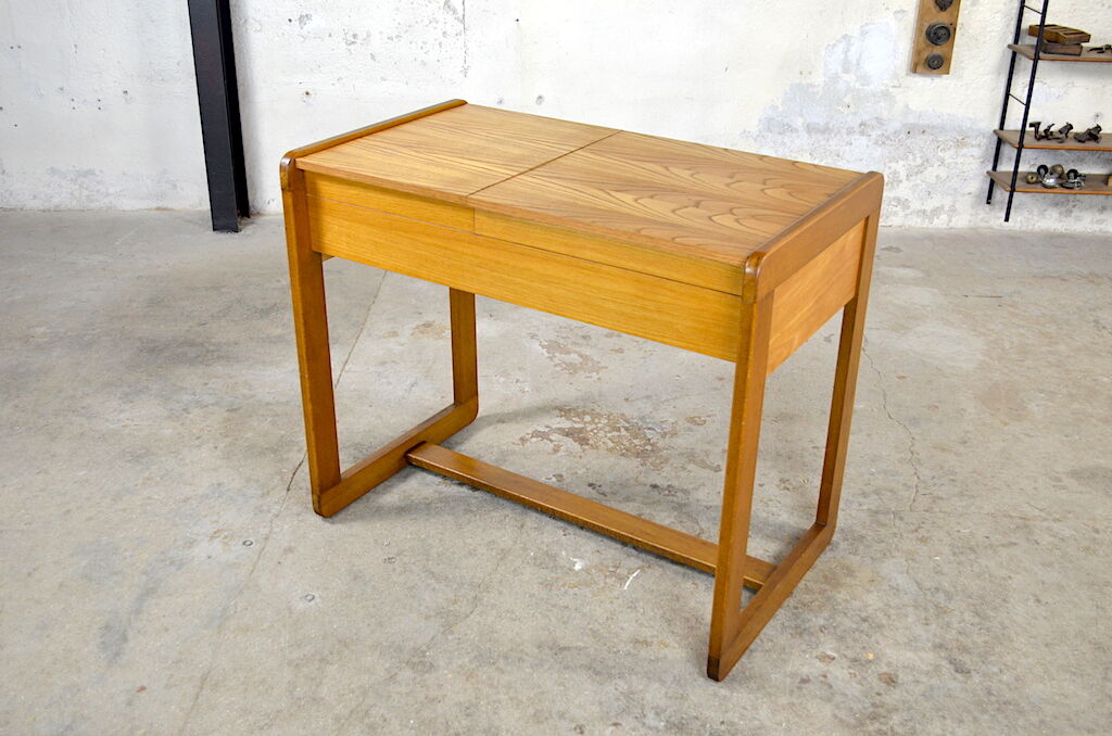 Vintage yann blond wooden desk 1960 / 1970