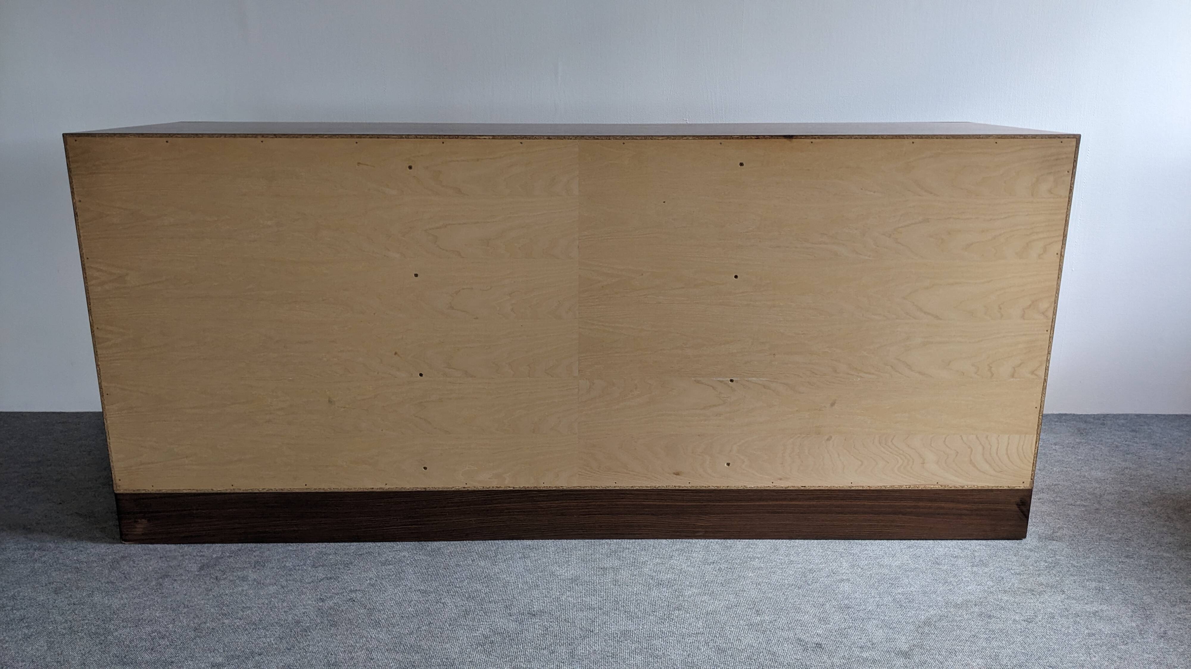 Modernist enfilade in rosewood attributed to O. Borsani, Italy circa 1970.