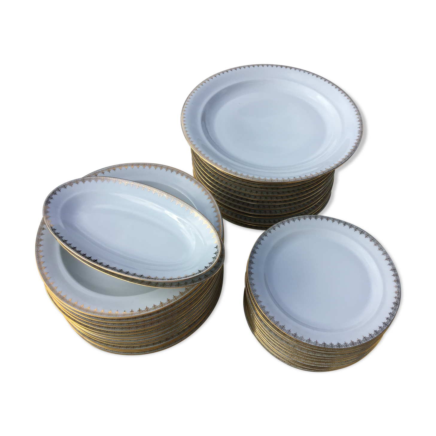 Limoges porcelain table service