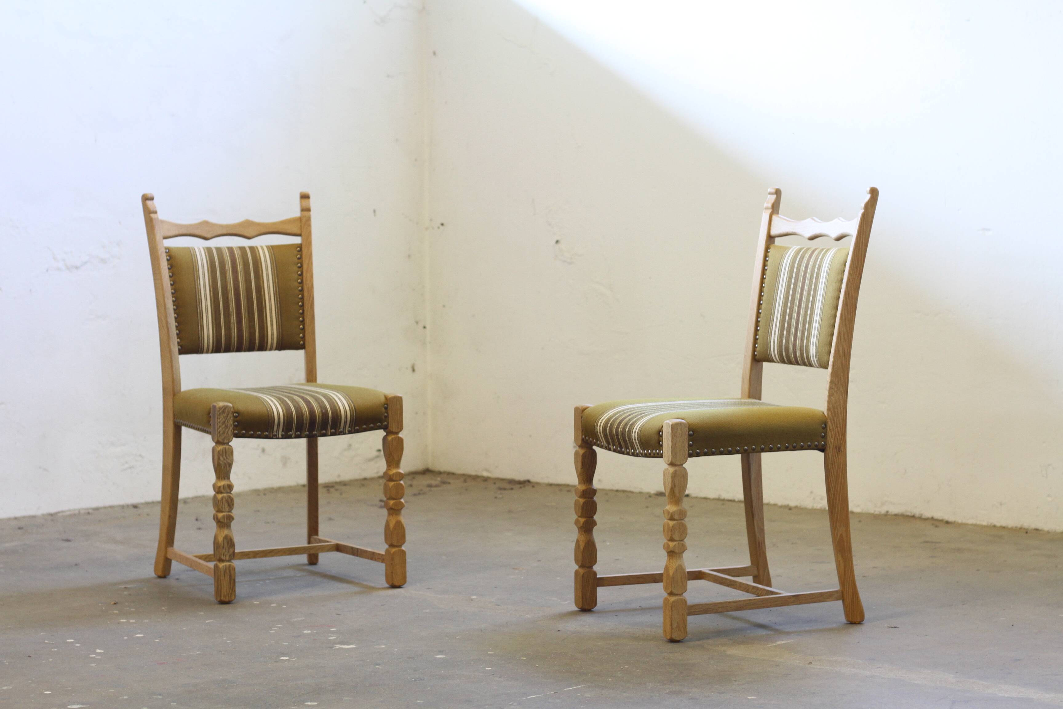 Brutalist Danish Modern Oak Dining Chairs in the style of Henning Kjærnulf