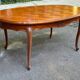 Table à manger Louis XV extensible ovale en bois massif marqueterie 270cm