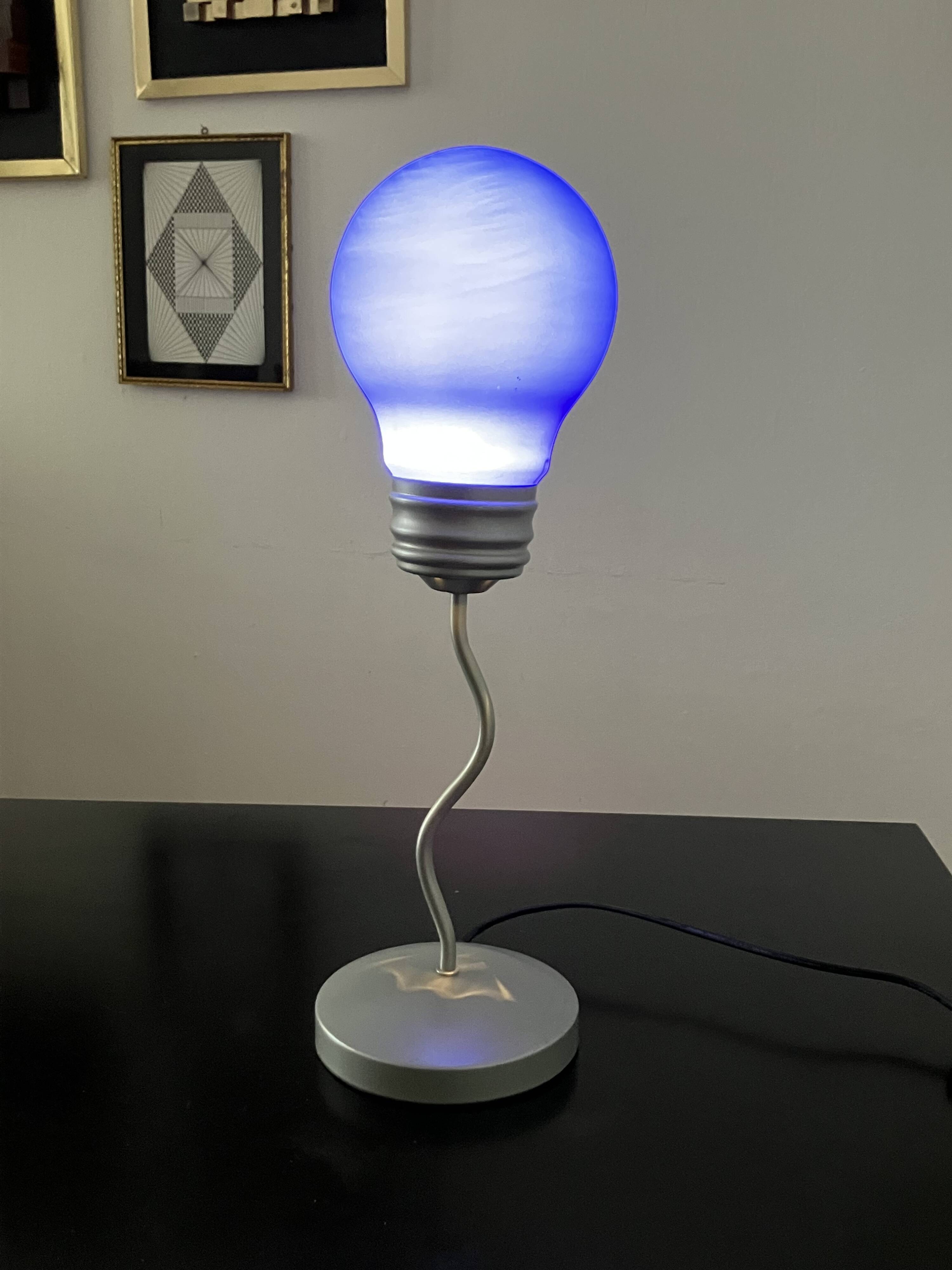Small blue lamp bulb postmodern 90s Pop Art style
