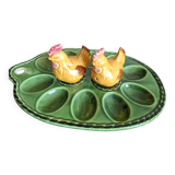 Plat à œufs en faience avec salière et poivrière en forme de poules