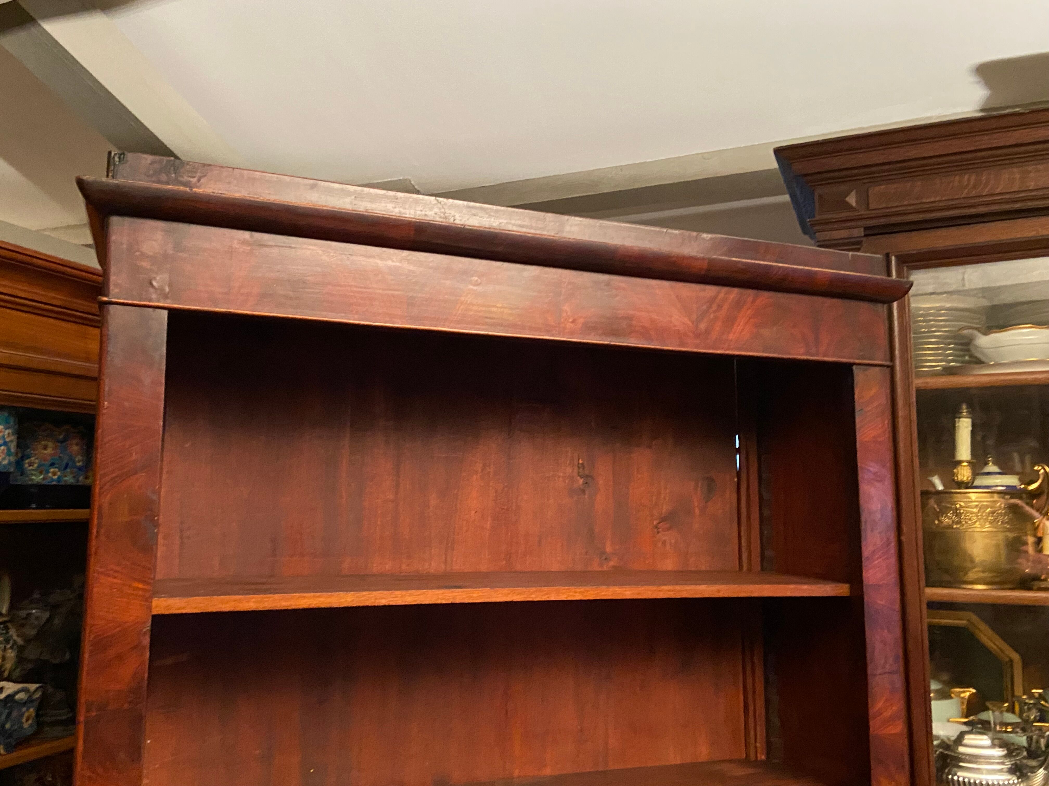 Fine mahogany library of the 1830s Louis-Philippe