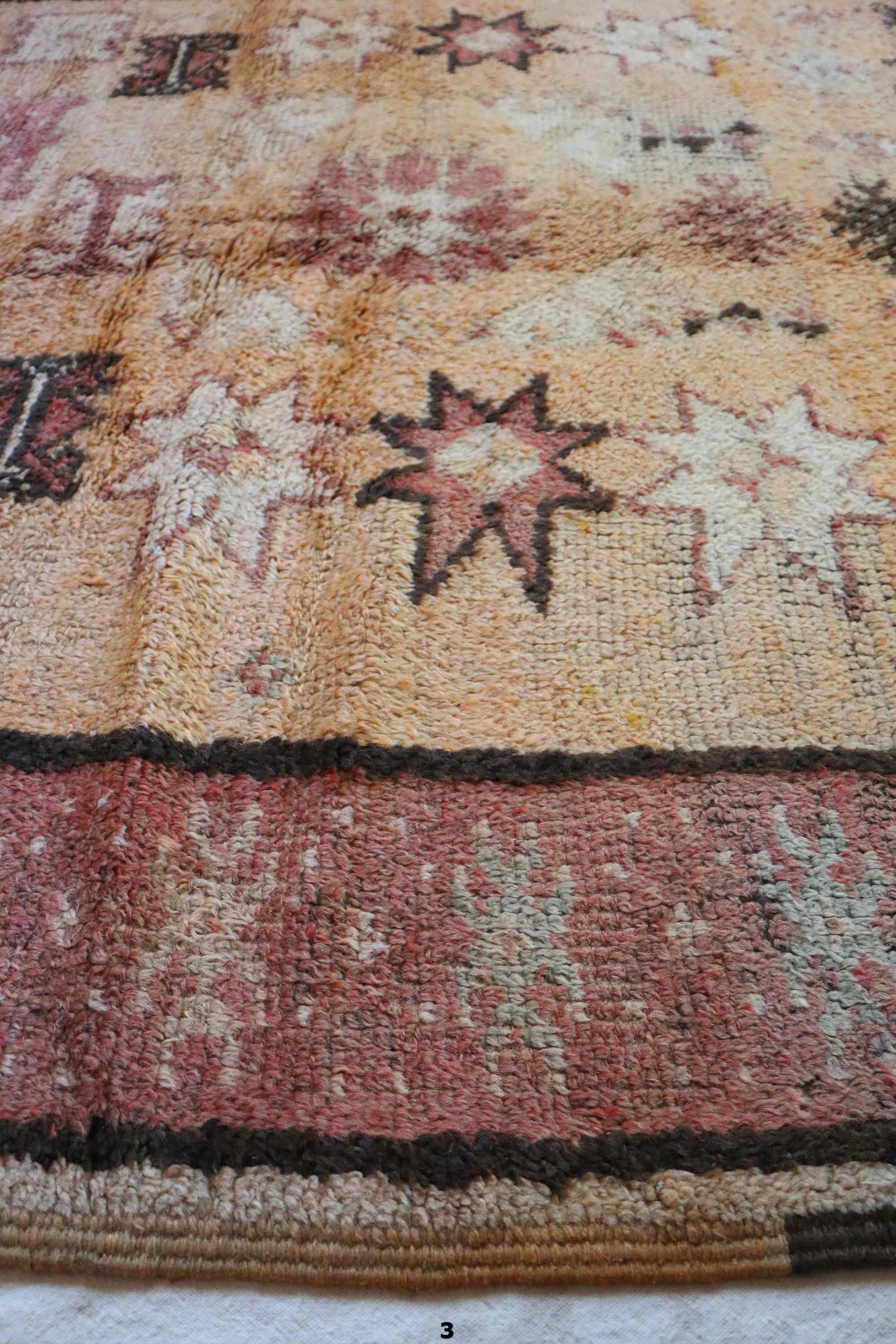 Old moroccan carpet - 147 x 299 cm