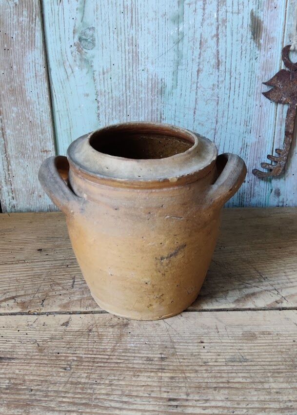 Pot en grès