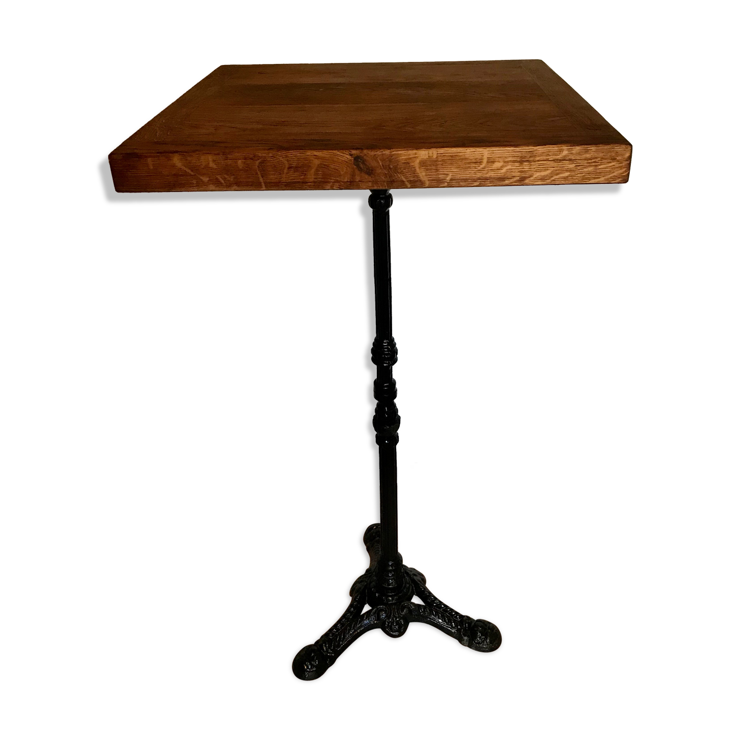 Manage vintage bistro standing