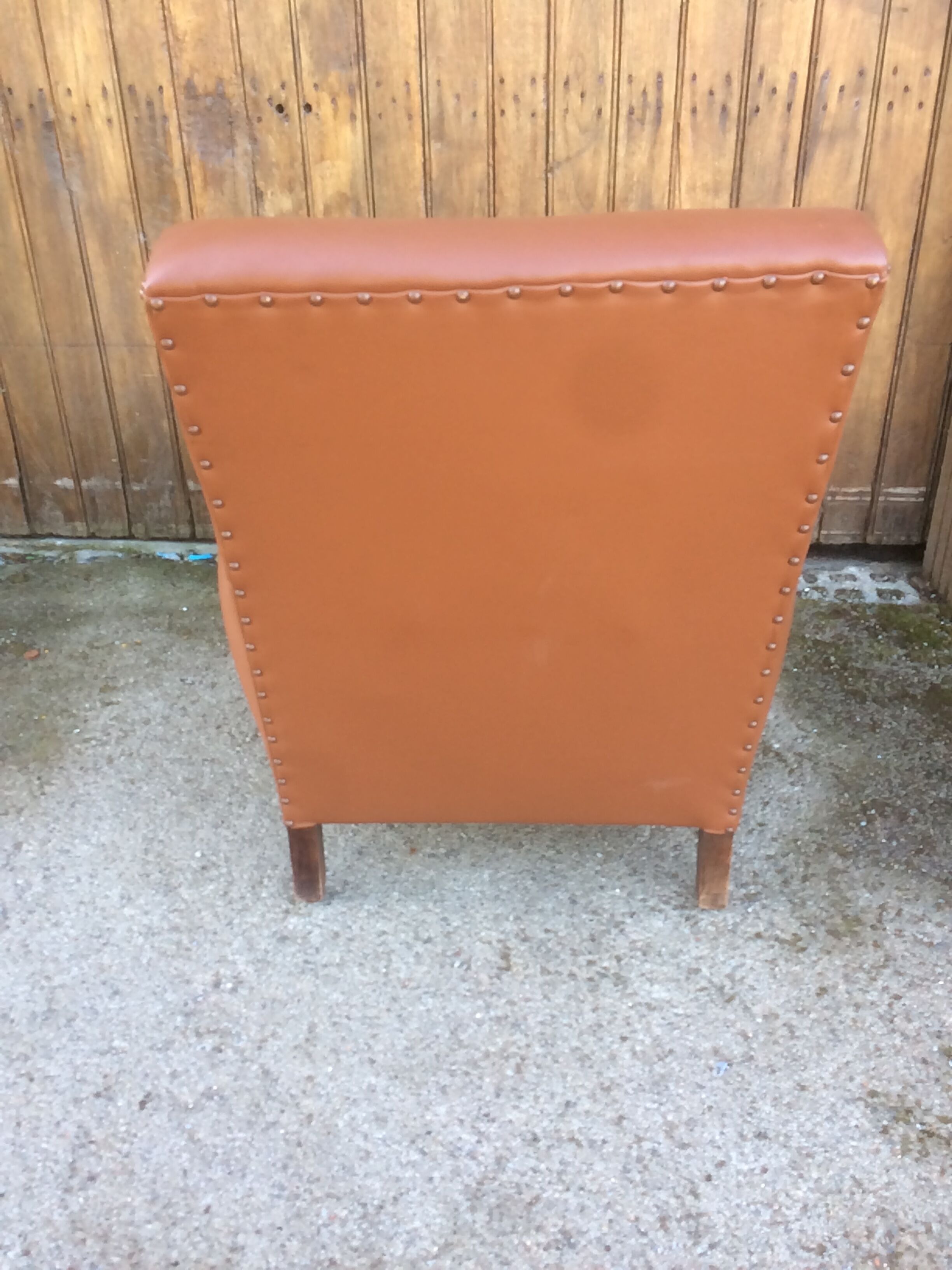 Leather club armchair