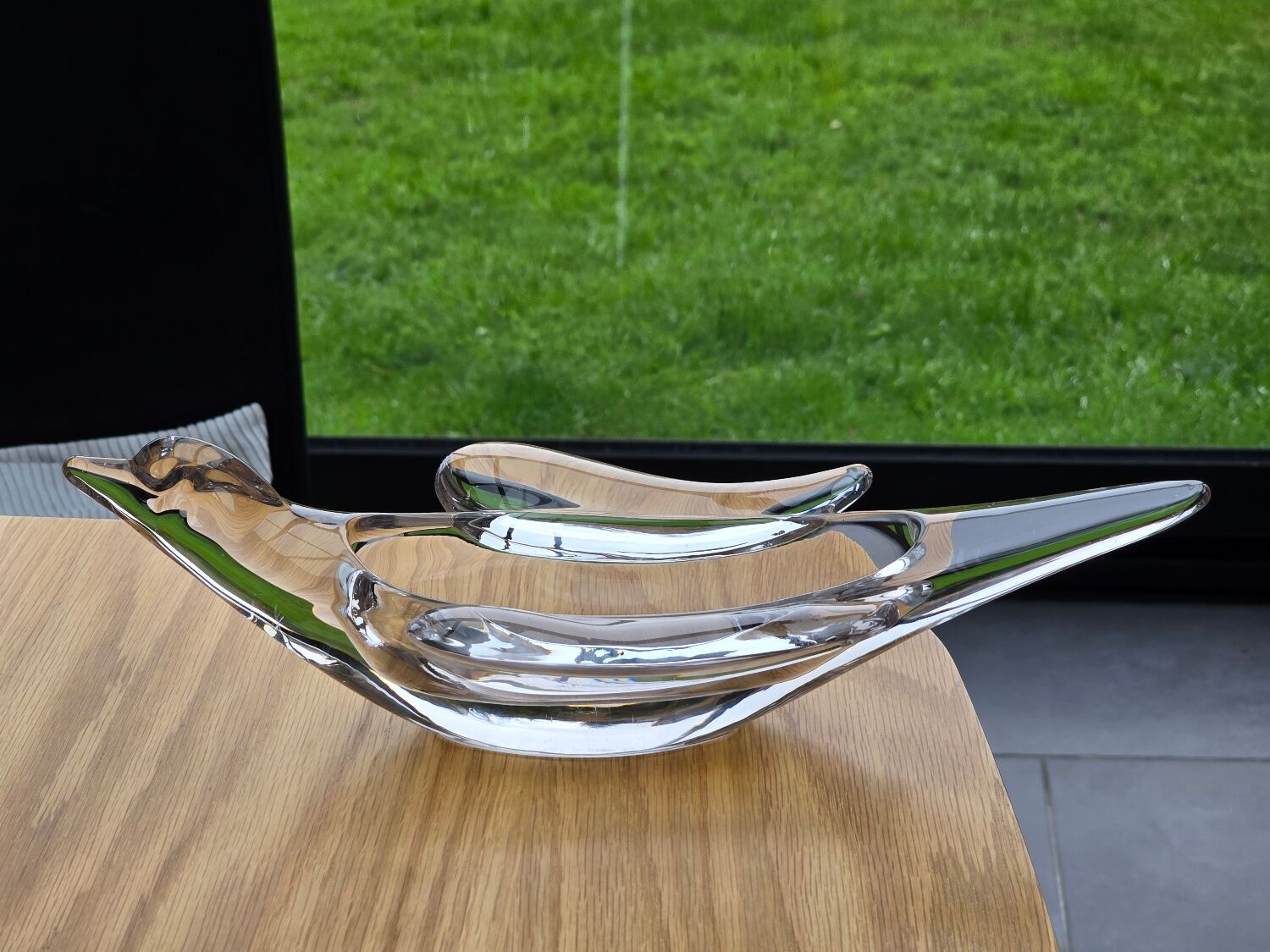 Plate, swallow bird ashtray in French glass from Vanne 1960.