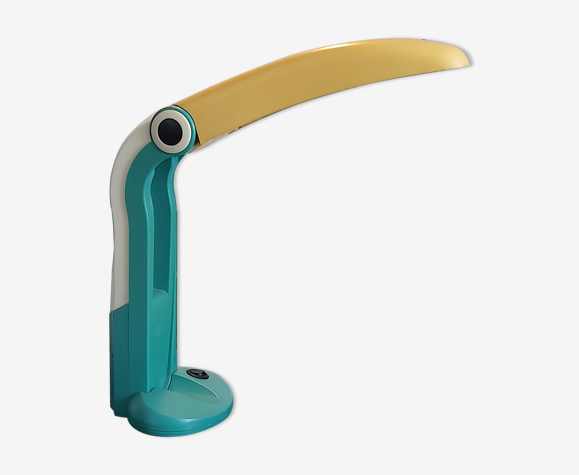 Lampe toucan par HT huang pour huanglite