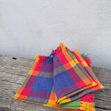 5 multicoloured checked napkins