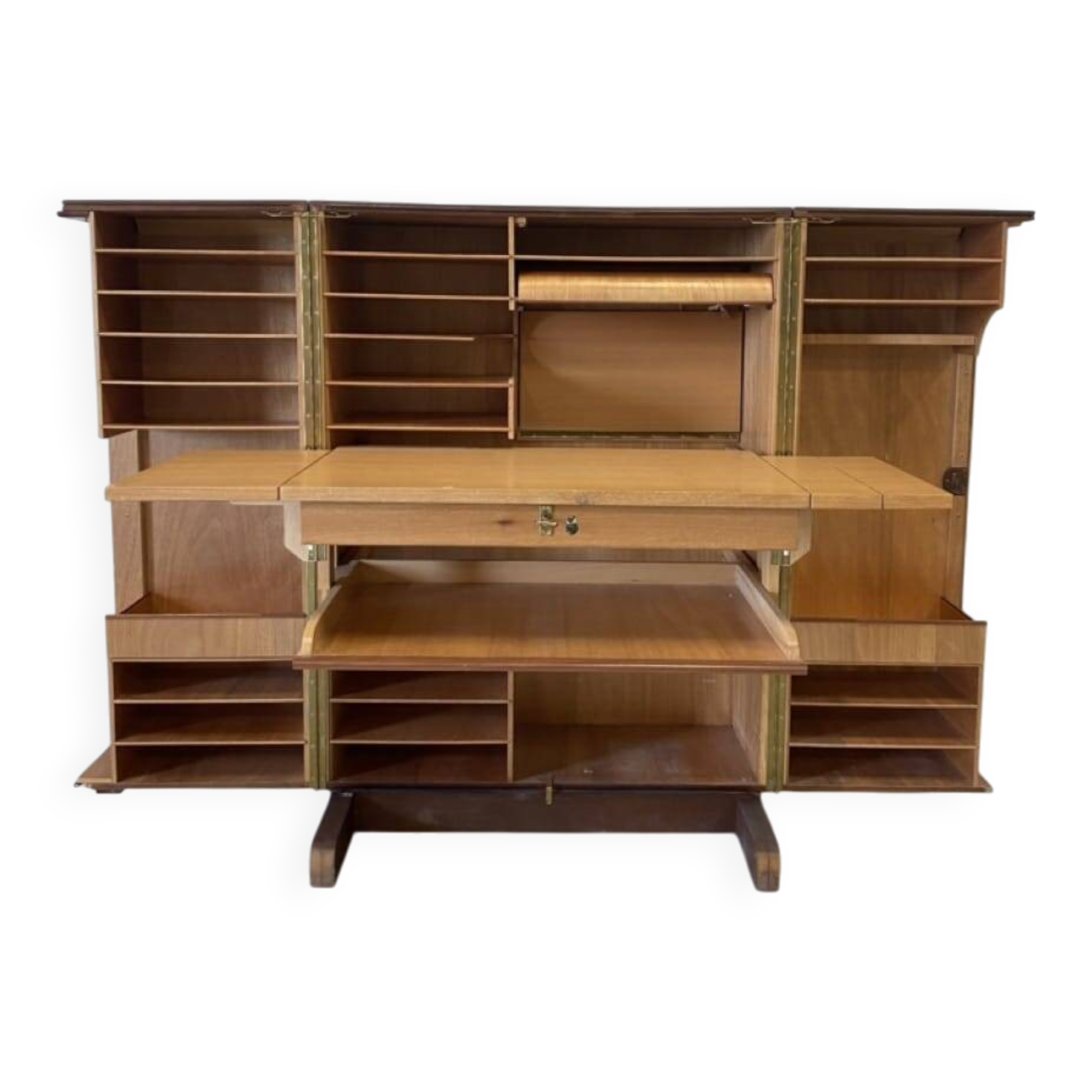 Office 'Magic Box' by Mumenthaler & Meier, Genestar Paris