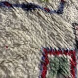 Large Moroccan Berber rug Azilal – 170 x 270 cm – natural wool