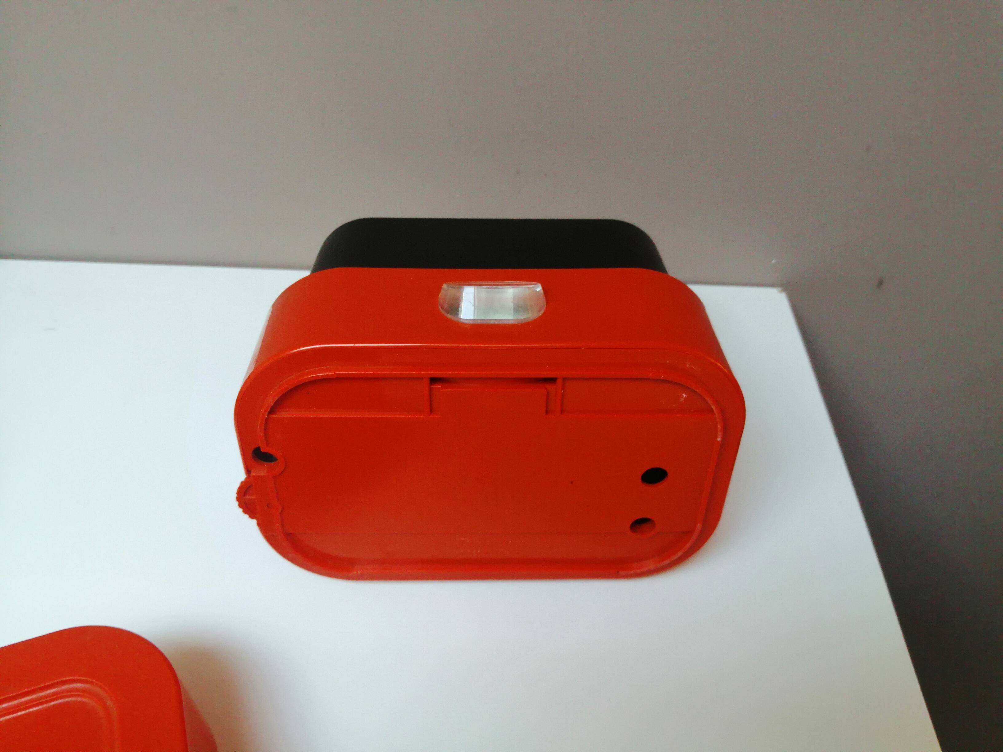 Terrallon 4000 vintage orange scale