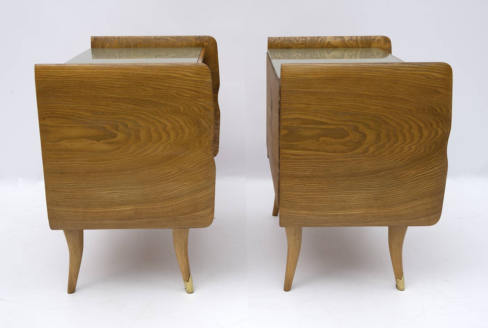 Pair of Art Deco Italian Bedside Tables White Ash Briar, 1920s