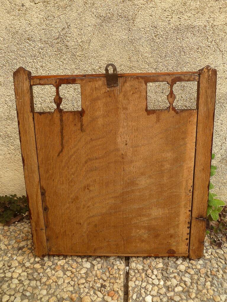 Magazine rack, vintage mail