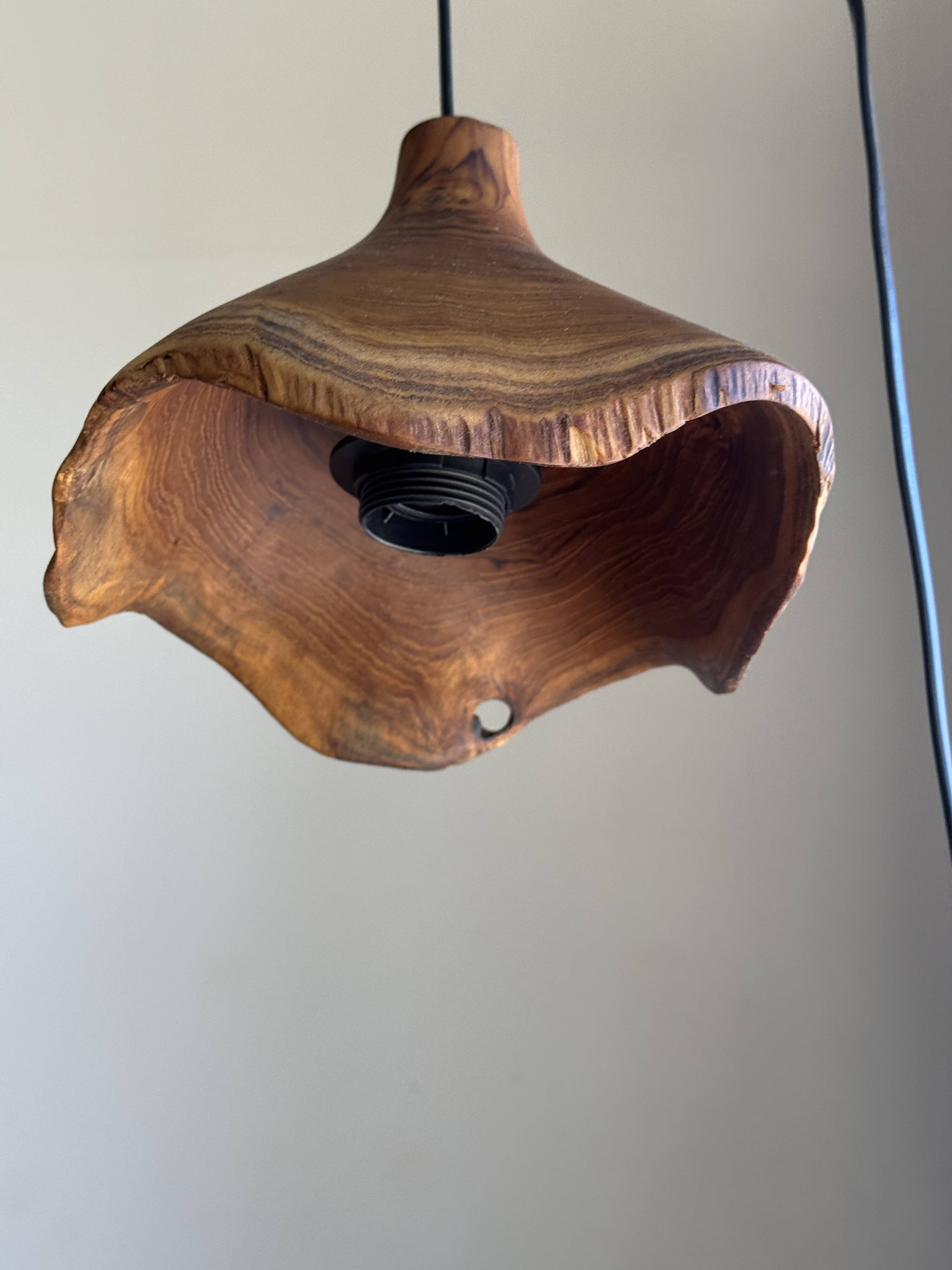 Small suspension in organic teak hat D30 H20