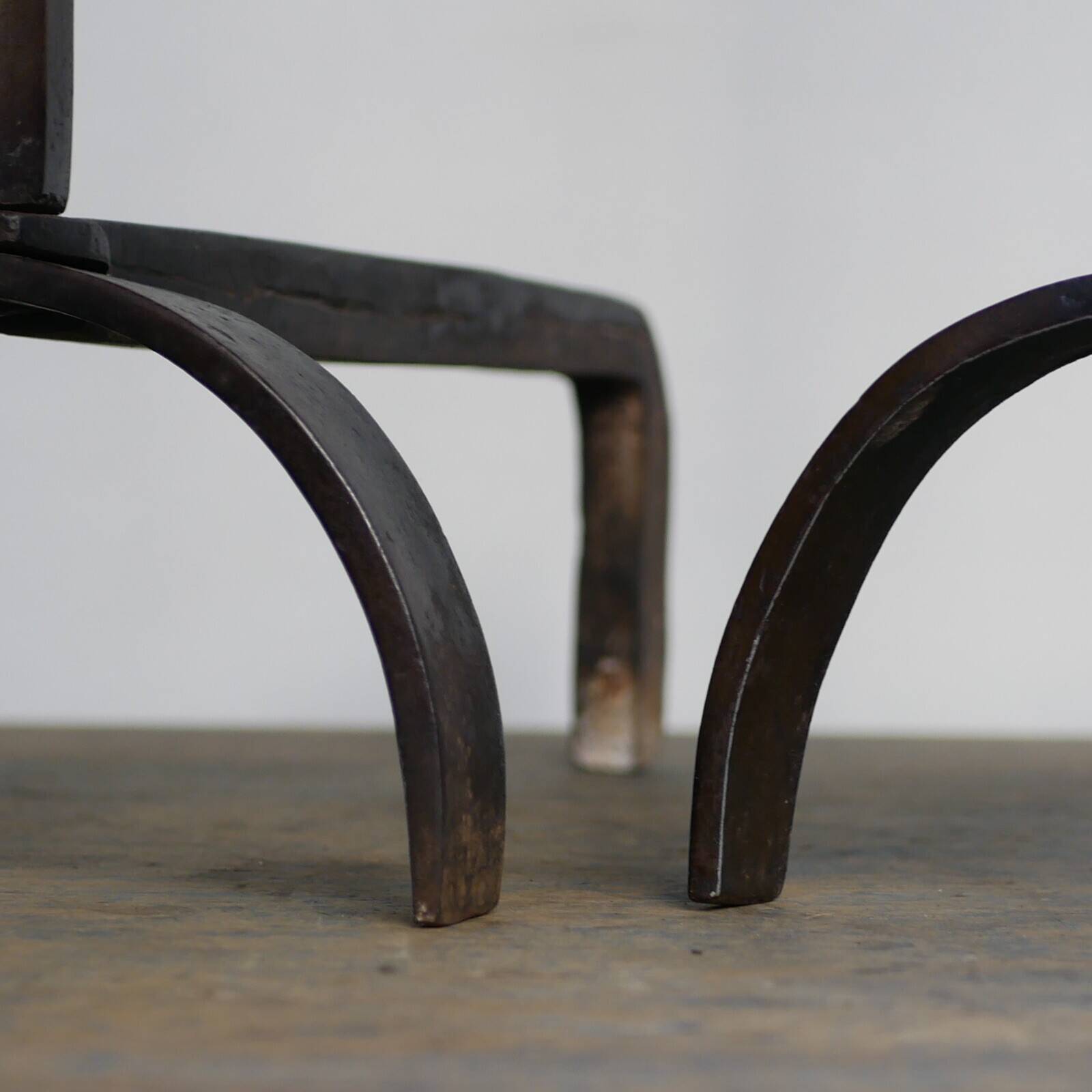 Monumental chenets for fireplace - Italian production - Minimalist design