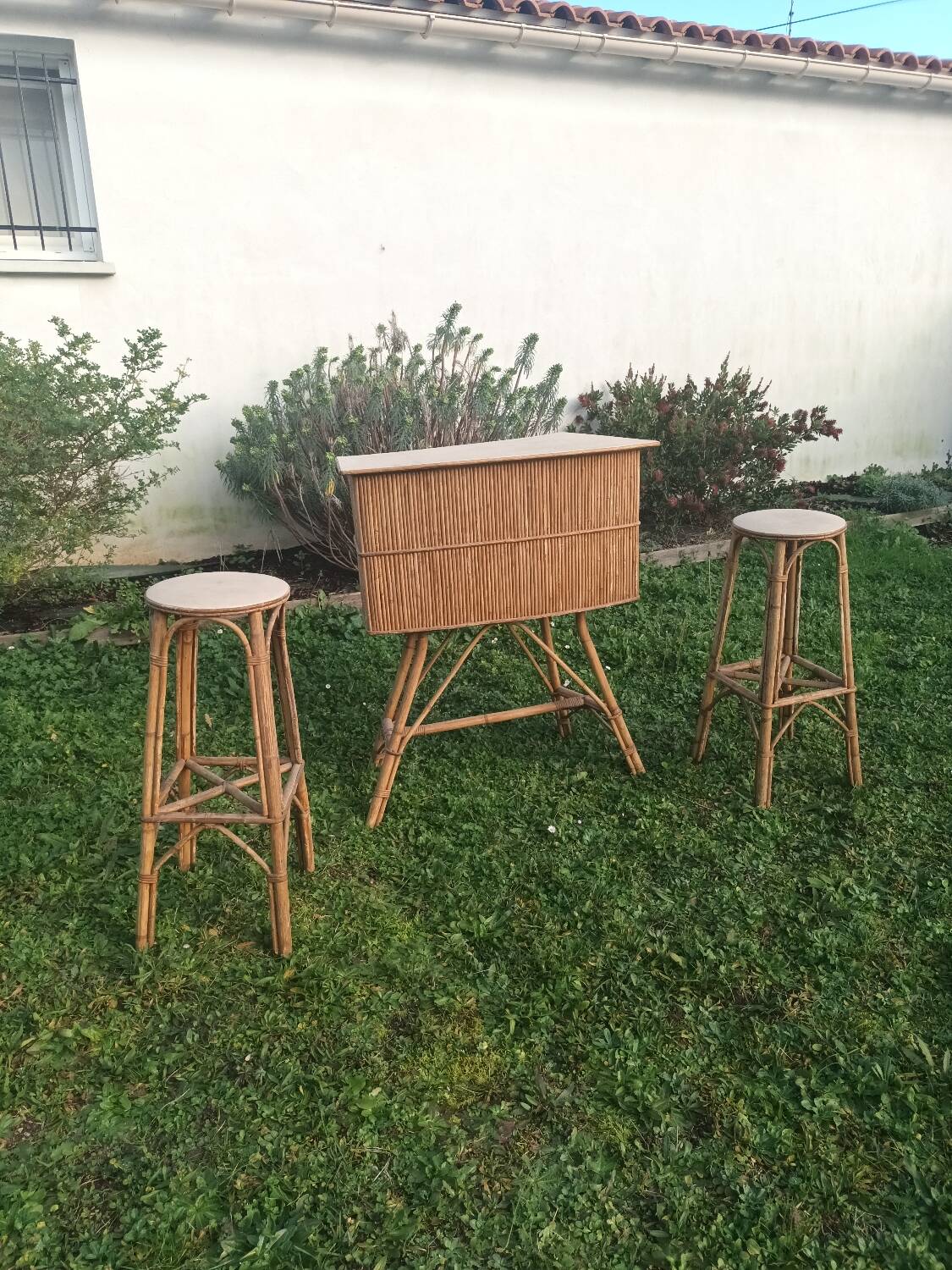 Bar en rotin vintage
