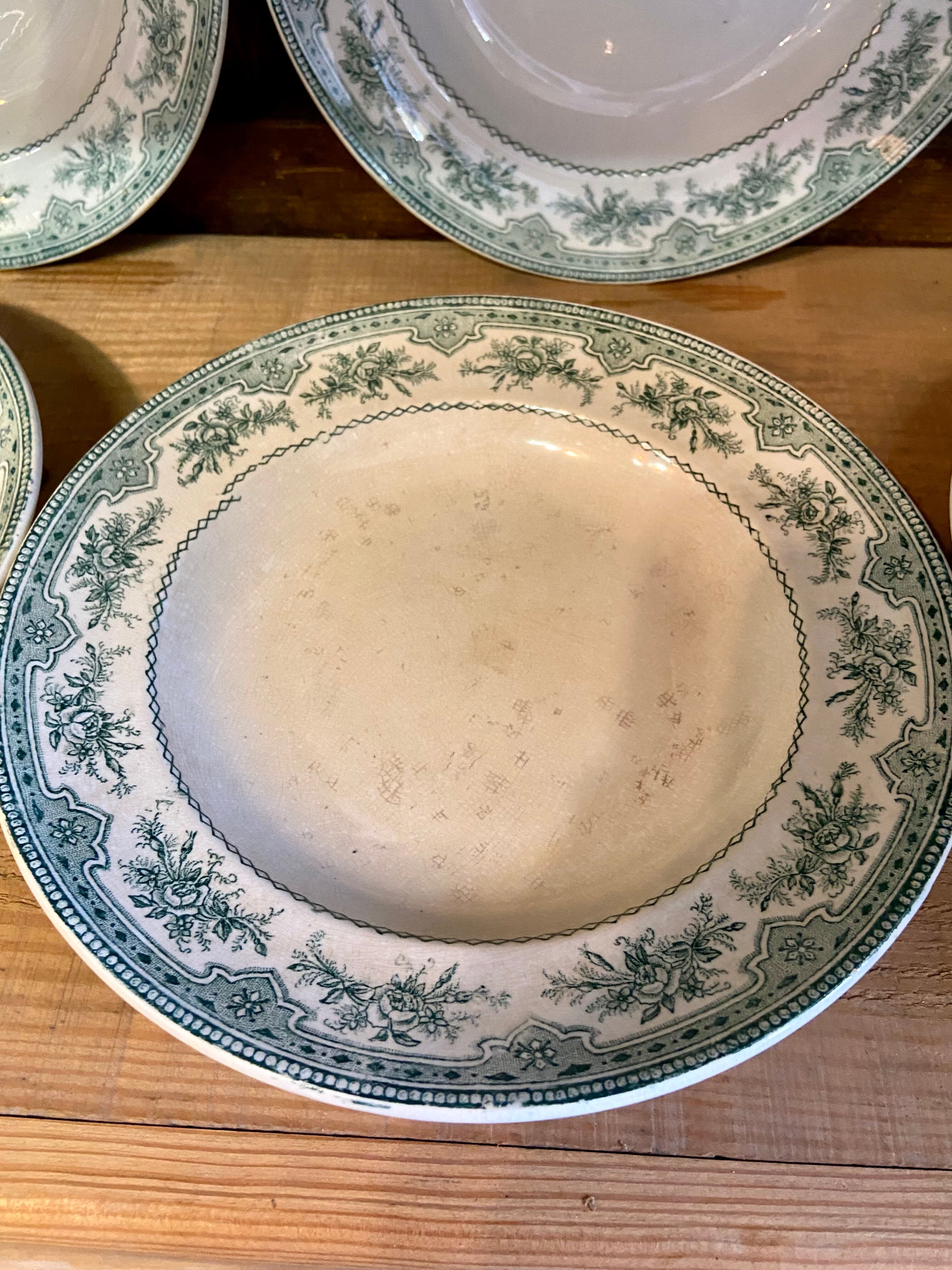 Lot green iron earth plates