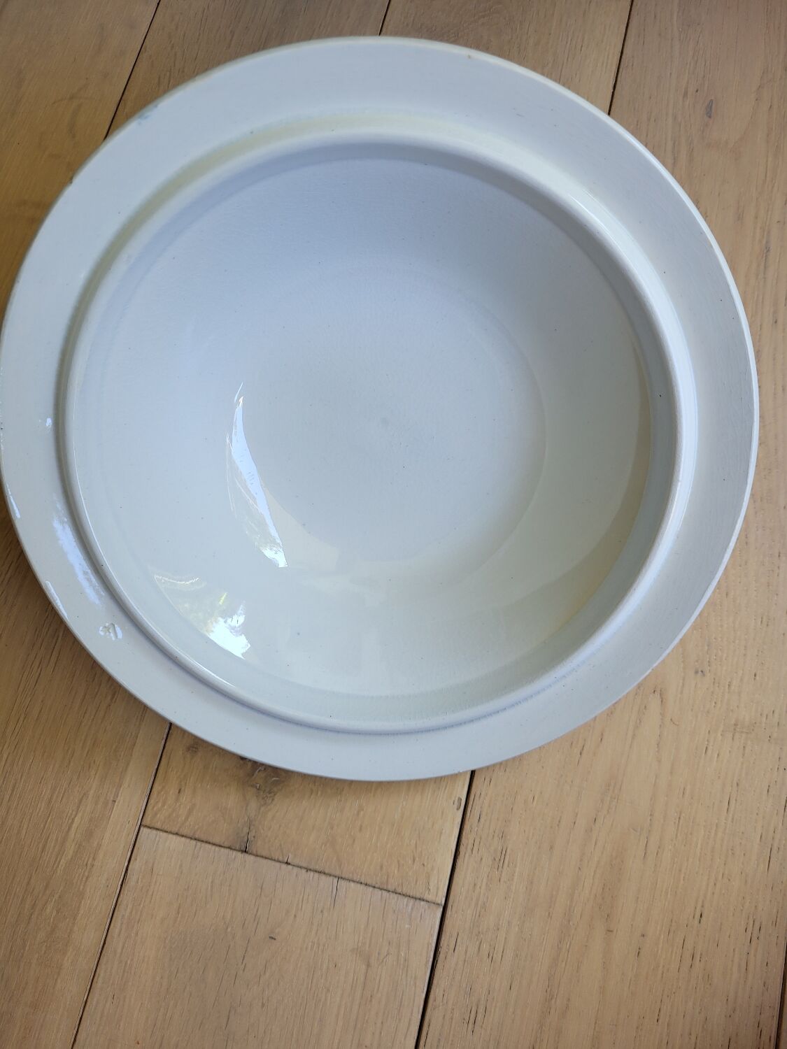 Souptureen model 4003 St Amand