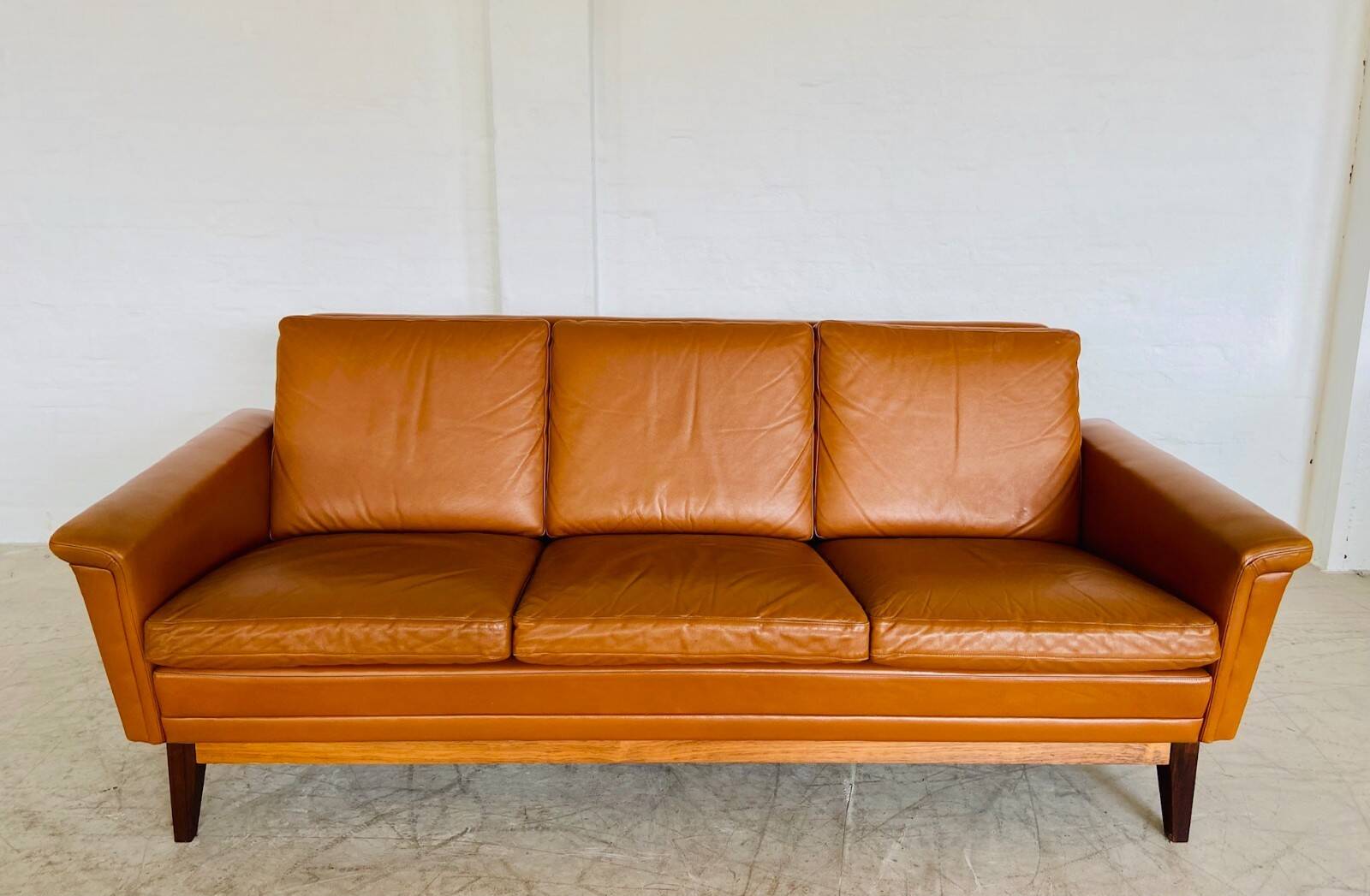 Mid-century vintage Danish 3-person sofa in cognac leather by Nili Stoppmøbler