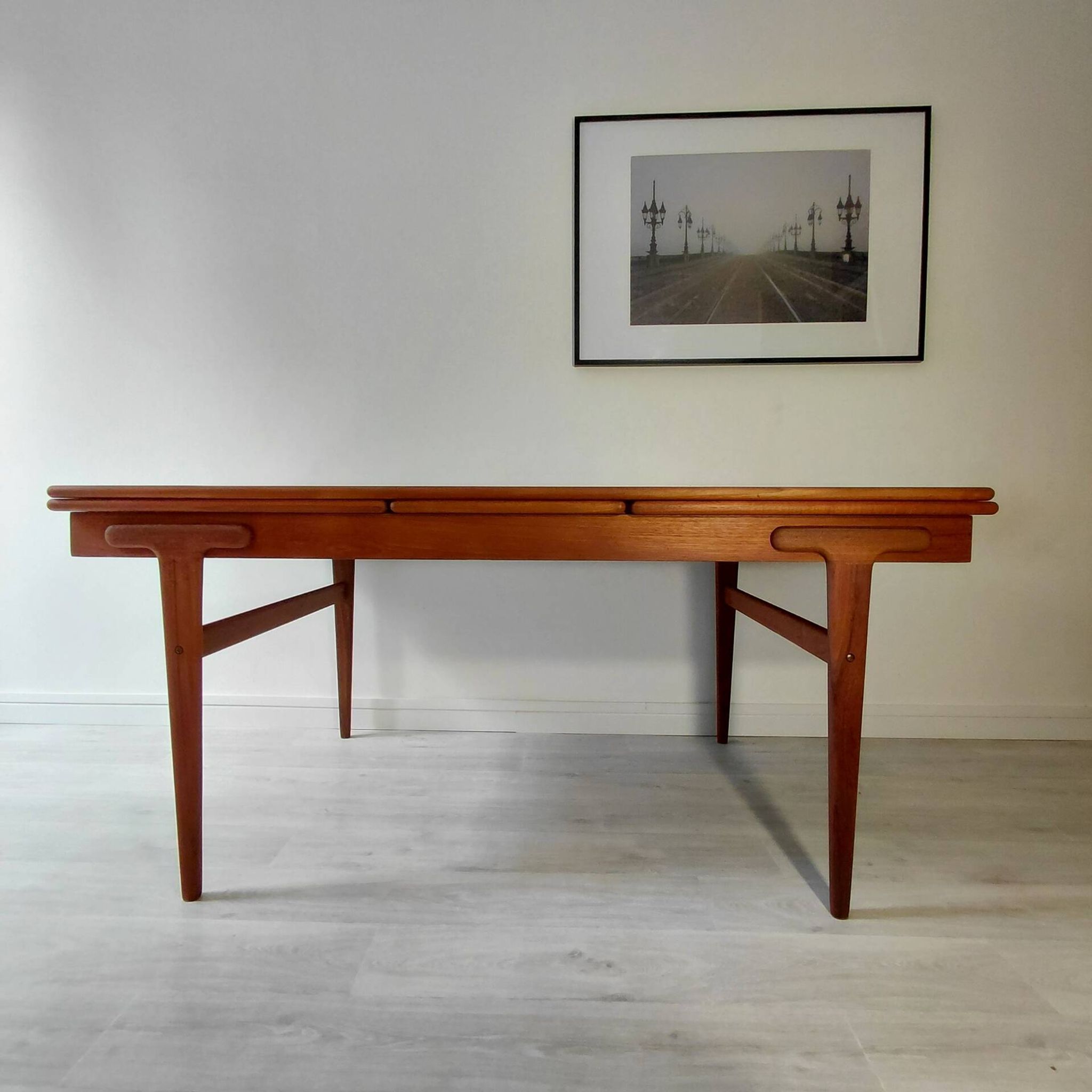 Table à manger danoise en teck modèle 83 – Gern Møbelfabrik, années 1960