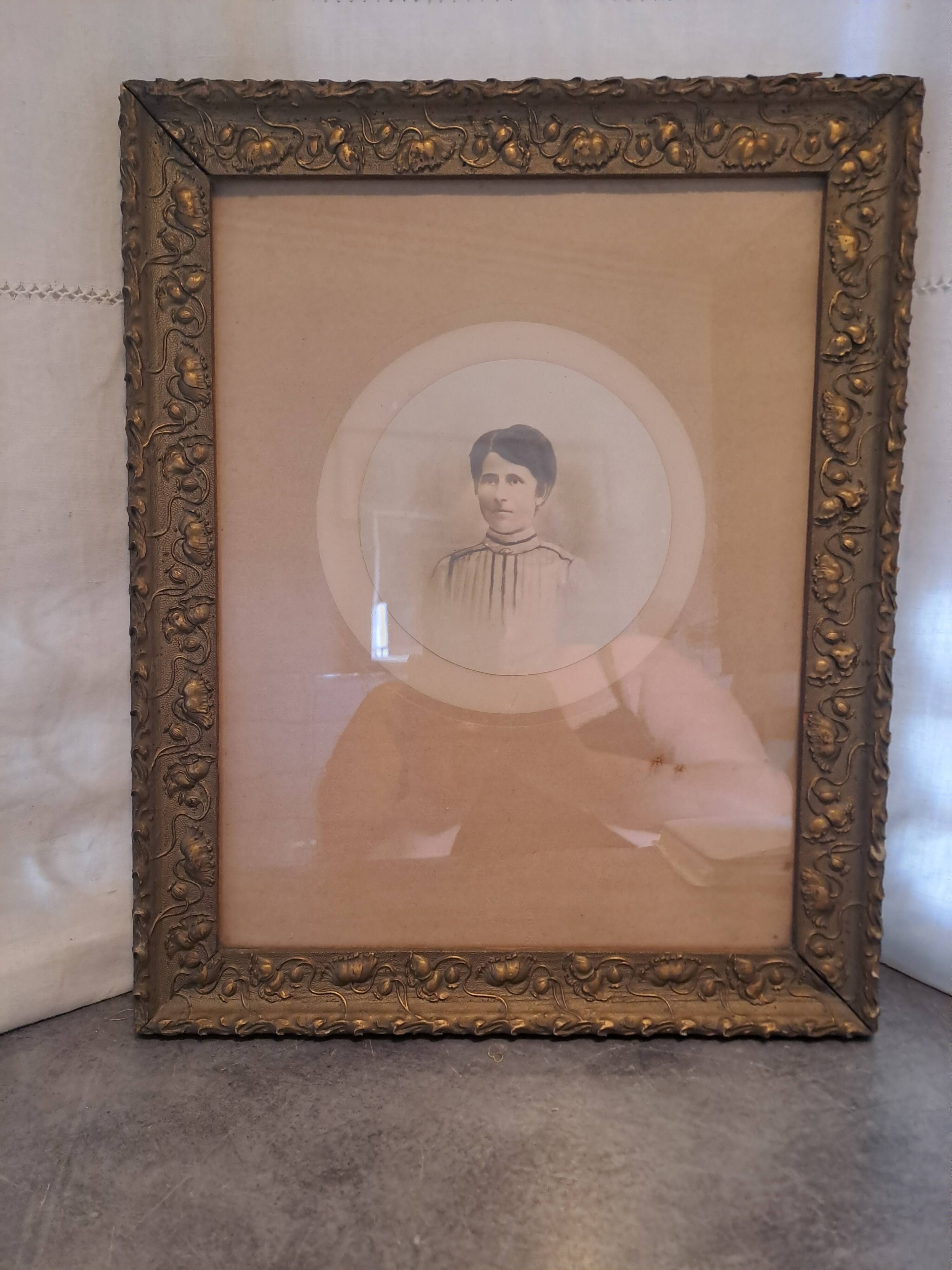 Photo frame portrait ancestor painting woman art nouveau xix france vintage decoration