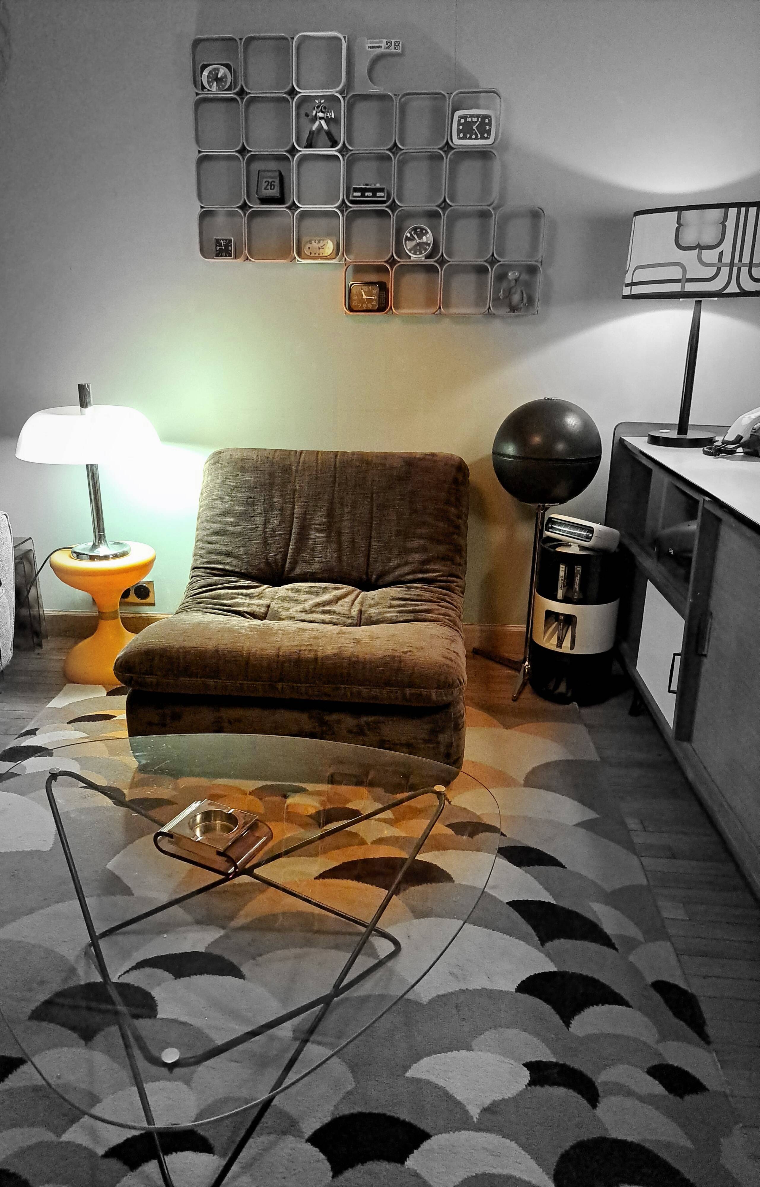 Steiner chair 1970 velvet ribbed brown