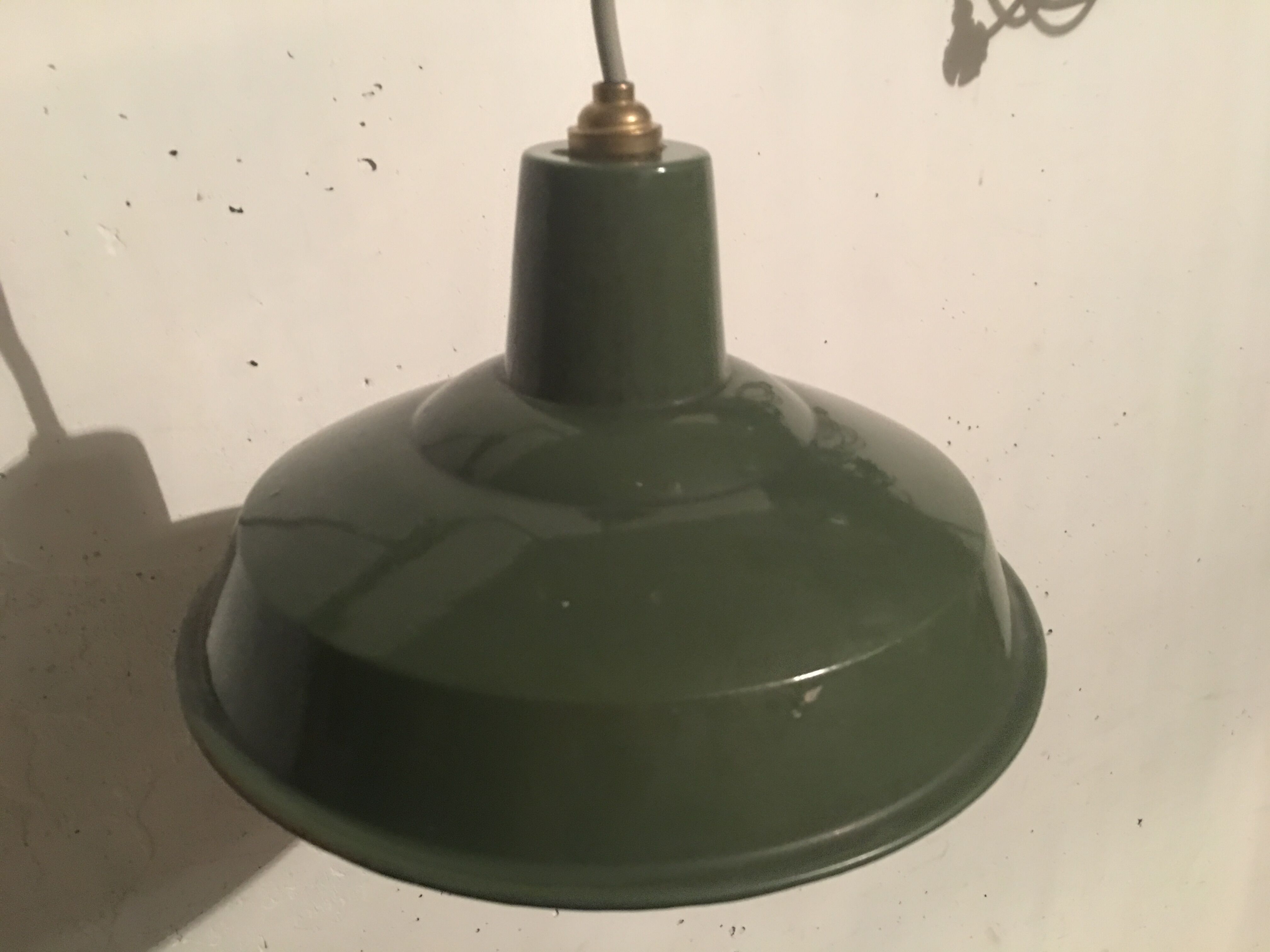 Industrial hanging of the 1950s