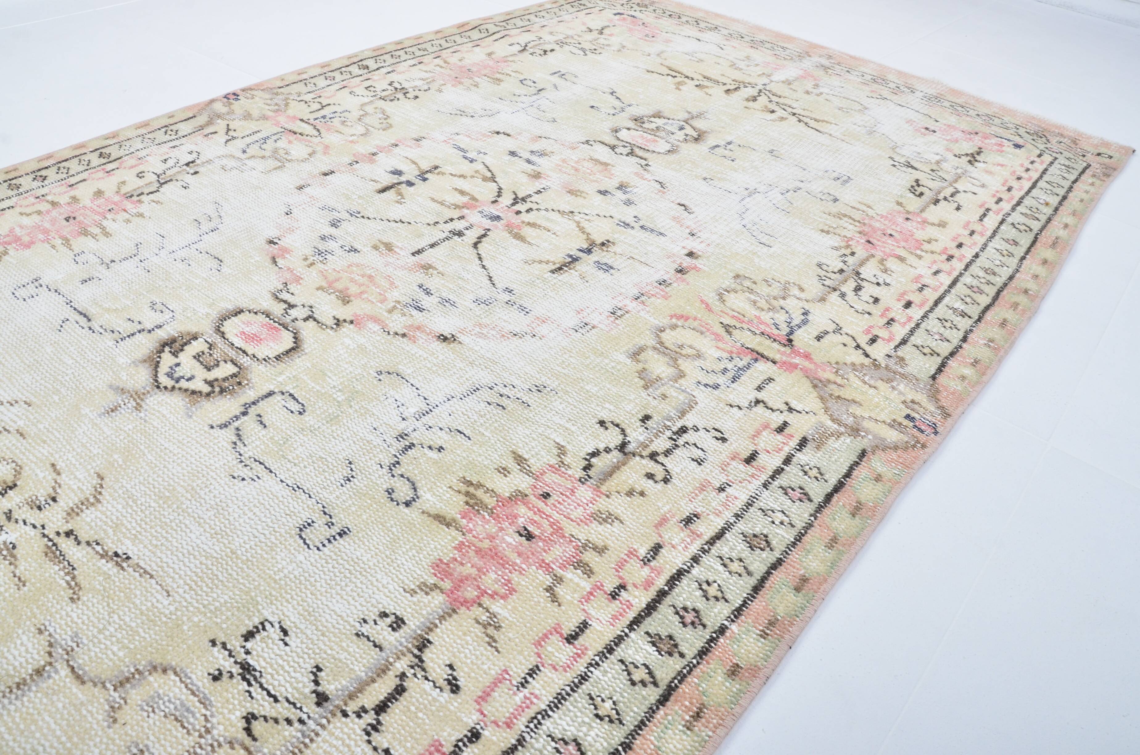 Beige & Pink Oushak Turkish Carpet sku 3258