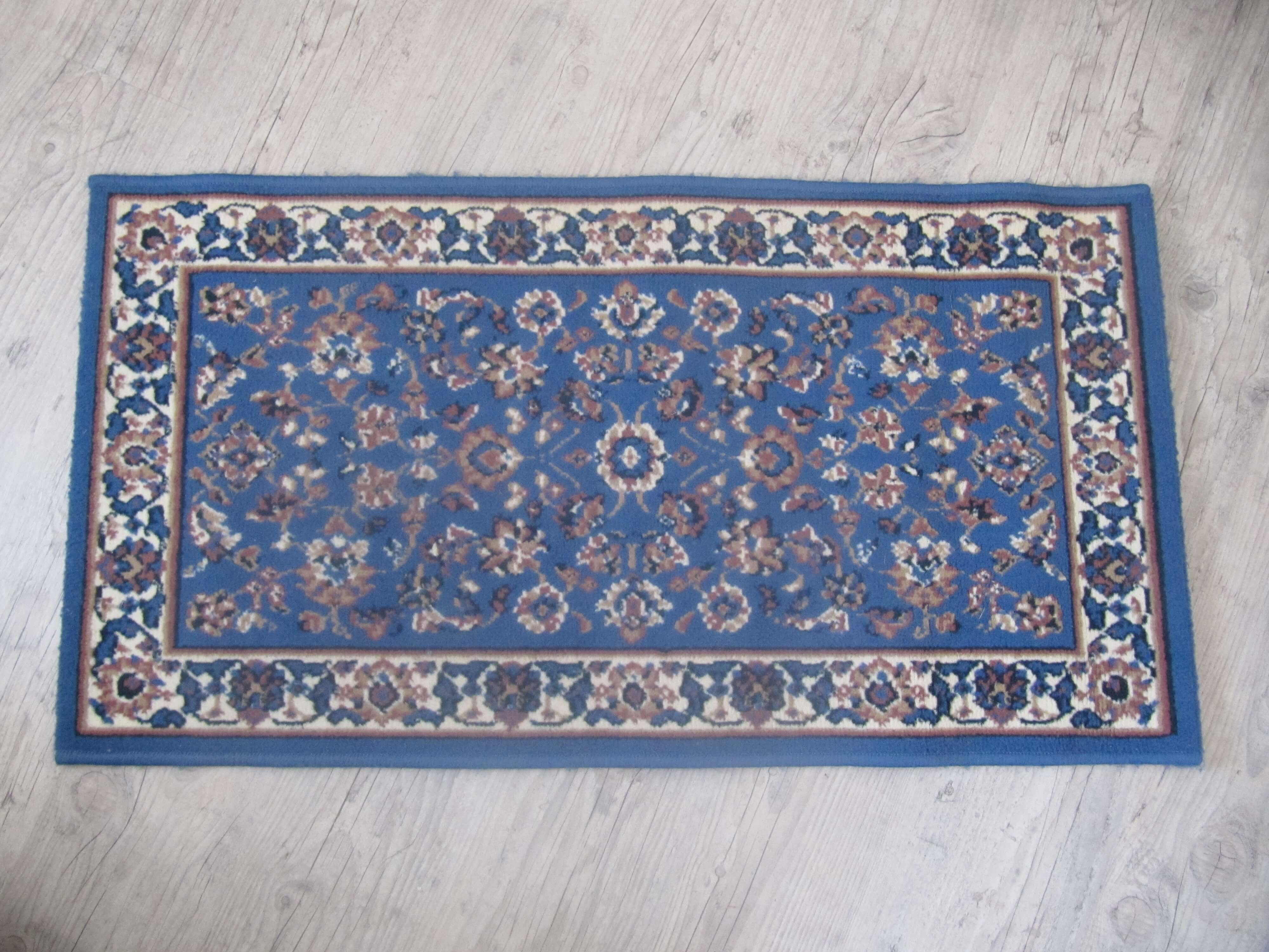 Persian style carpet 59x100cm