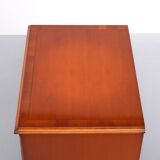 Heldense Exclusive English furniture Cherry wood cabinets 1970s