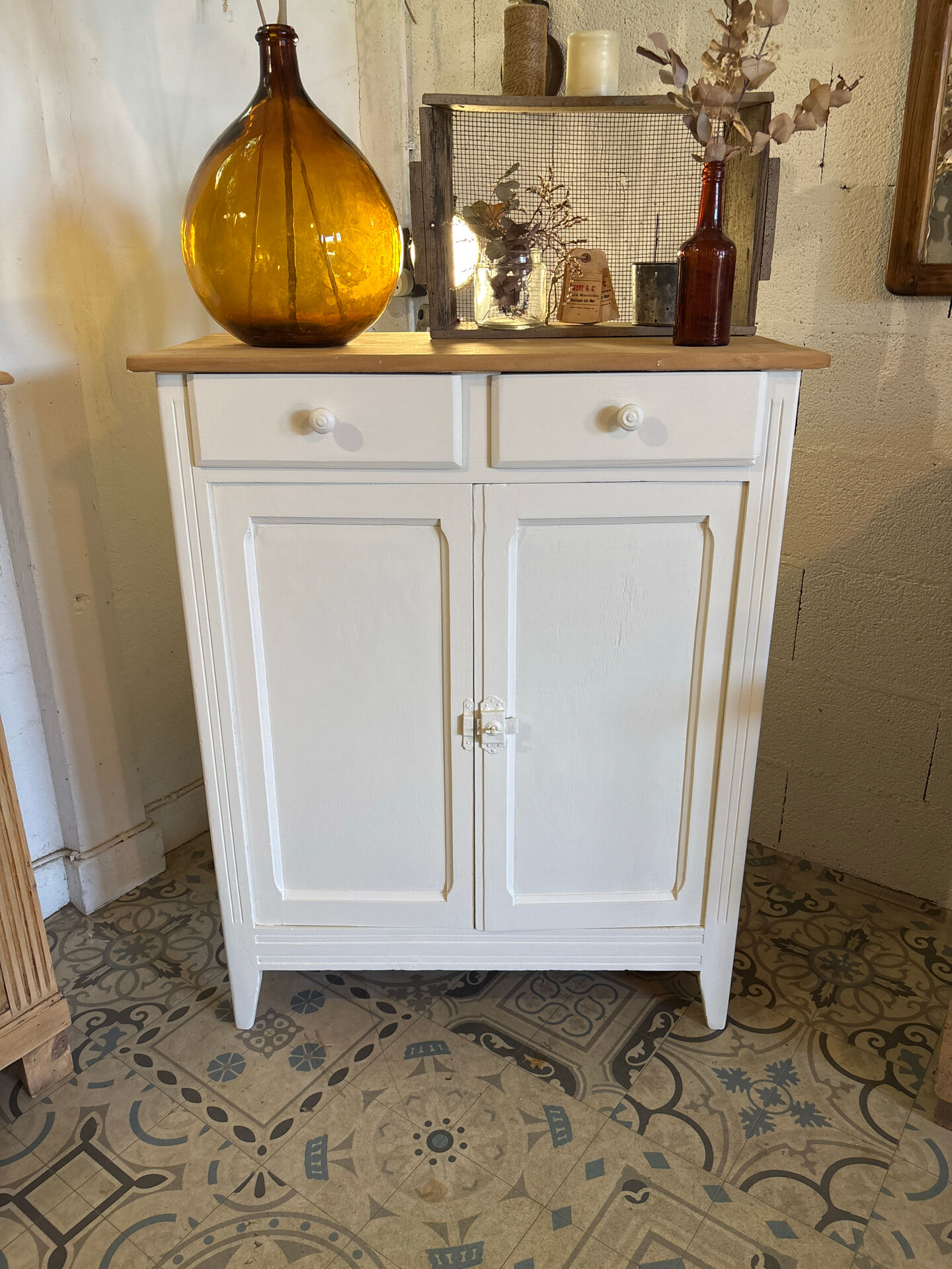 White cream Parisian buffet