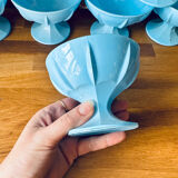 Vintage ice cream sundaes services