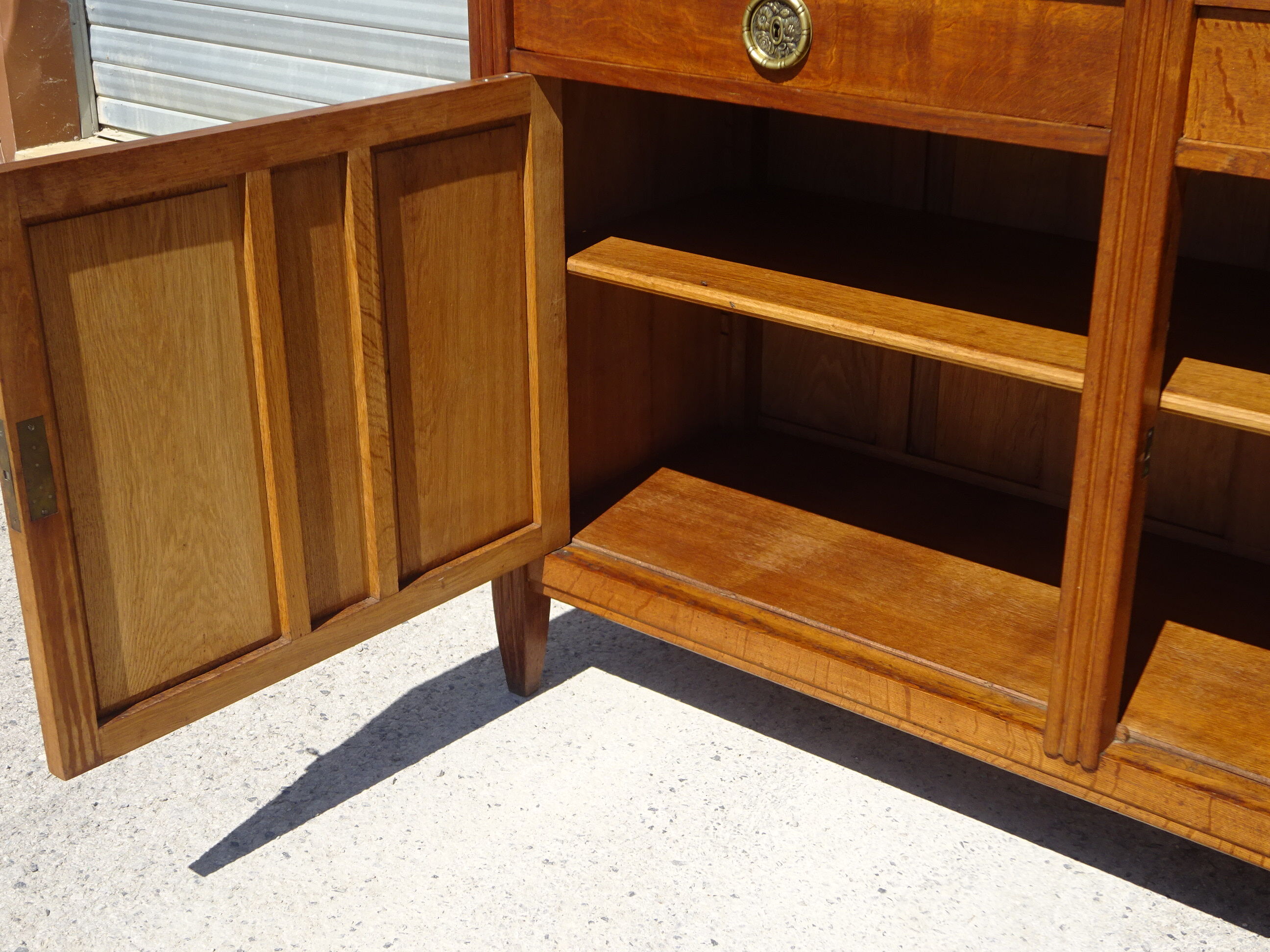 Buffet Art Déco avec guérites et miroir