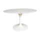 Dining table by Eero Saarinen for Knoll International dating back to the 60s