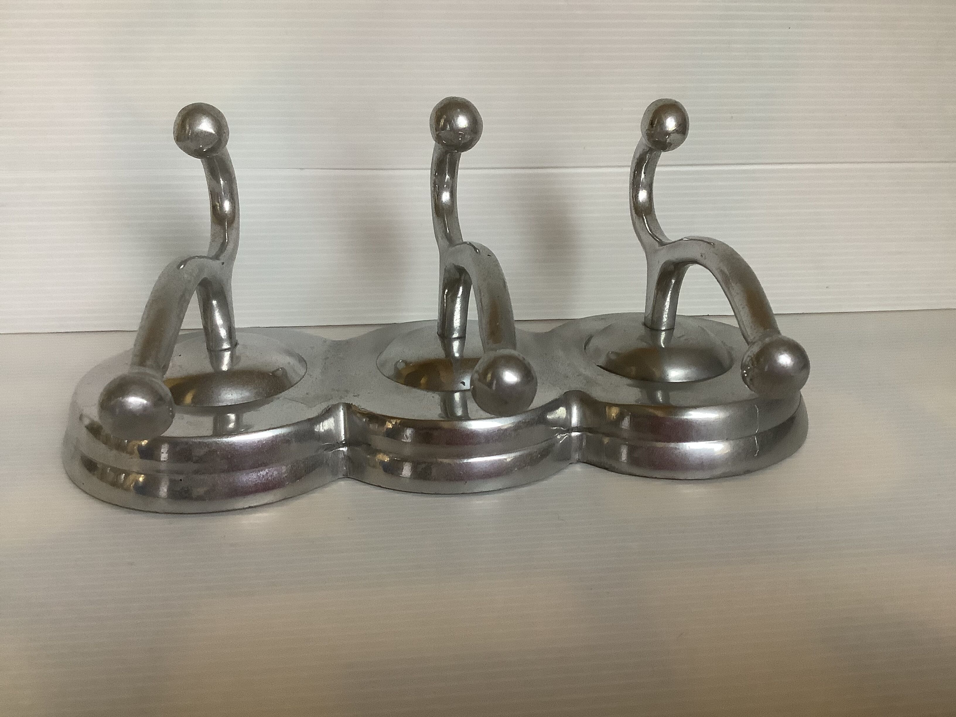 Aluminum coat rack three hooks