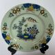 Assiette anglaise polychrome Delft