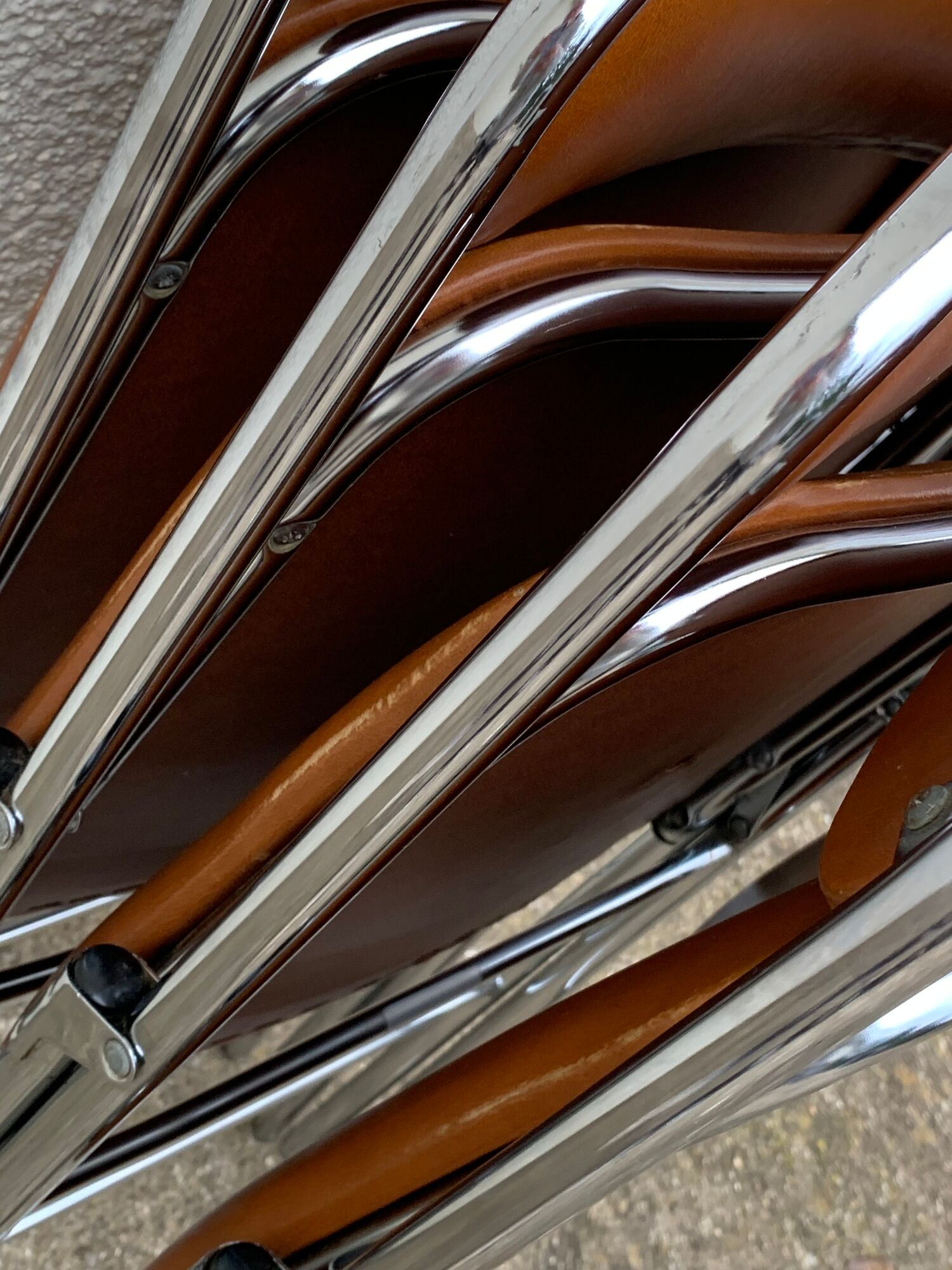 4 folding chairs chromed metal and Skaï fawn 1970